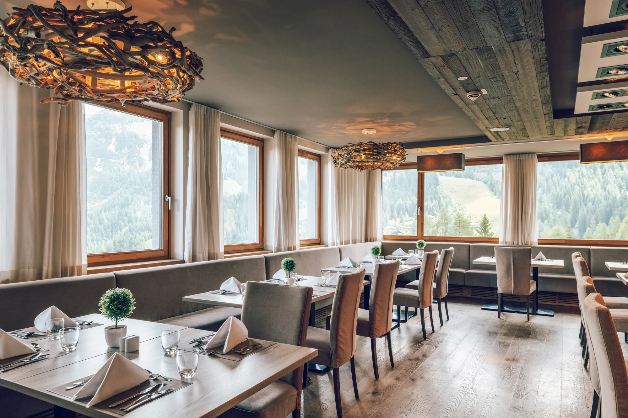 Luxusní hotel v Korutanech: all inclusive a wellness, akce 2 děti zdarma