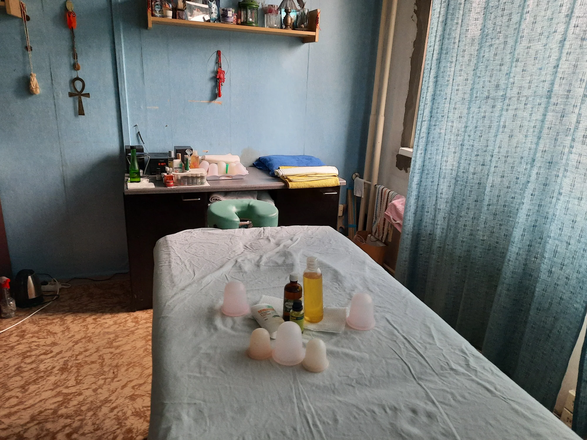 Levandulová, relaxační i lymfatická masáž těla nebo thajská masáž hlavy s liftingem