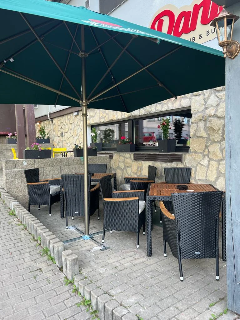 Otevřené vouchery do Daniel's Pub & Burger: 250 až 1000 Kč na burgery, pizzu, tortily i nápoje