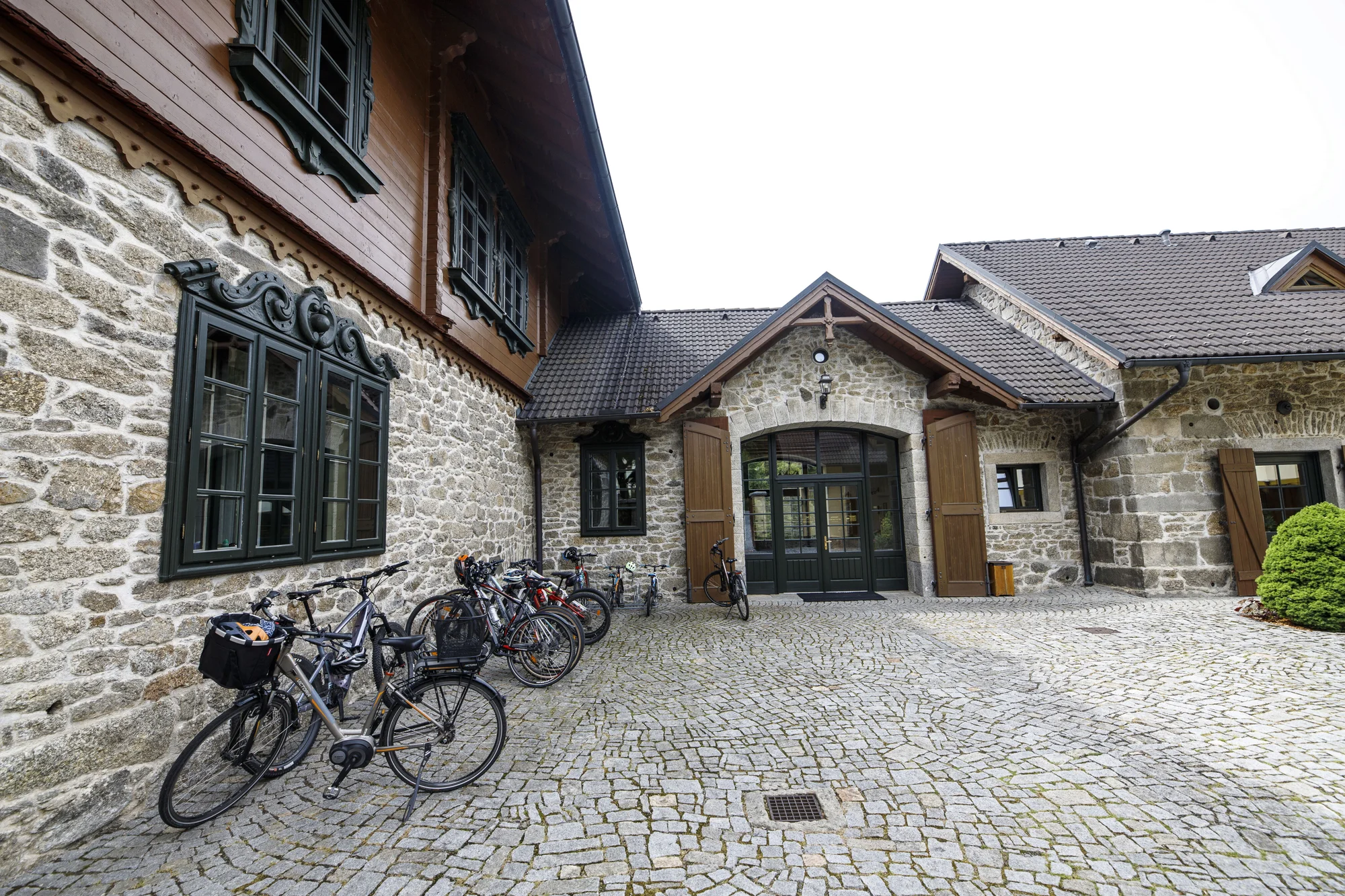 Dokonalý odpočinek v krásné přírodě: pobyt se snídaní či polopenzí i wellness na Šumavě