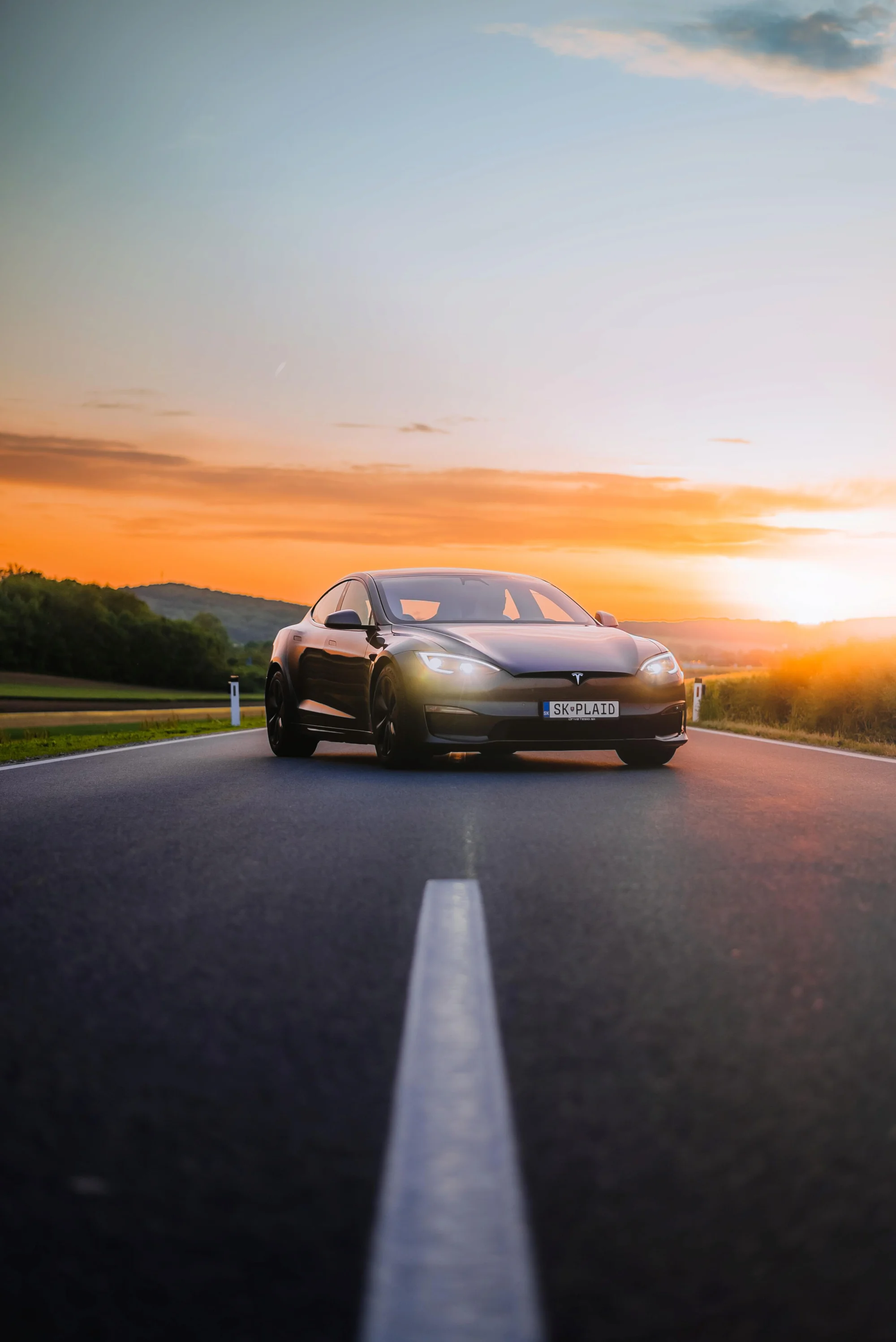 Ovládněte 1 020 koní v Tesle Model S Plaid: 30–120 min. spolujízdy i řízení