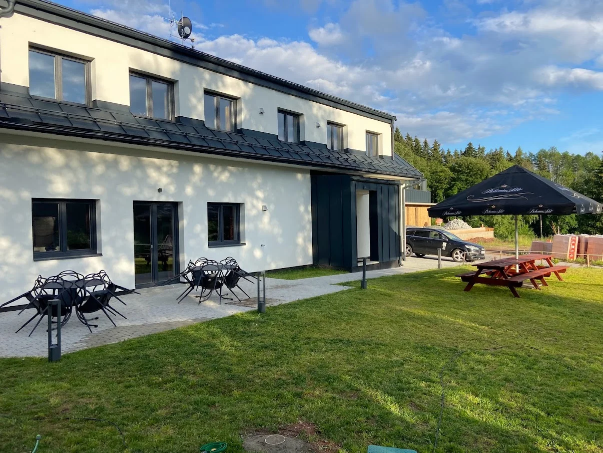Dovolená v Krkonoších: plně vybavené apartmány v Černém Dole až pro 10 osob