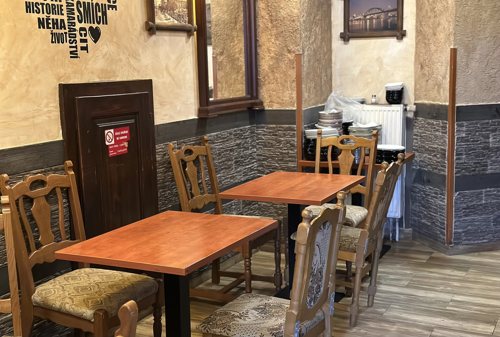 Vyhlášený kebab Can Bey: kuřecí, telecí nebo mix a k němu nealko nápoj