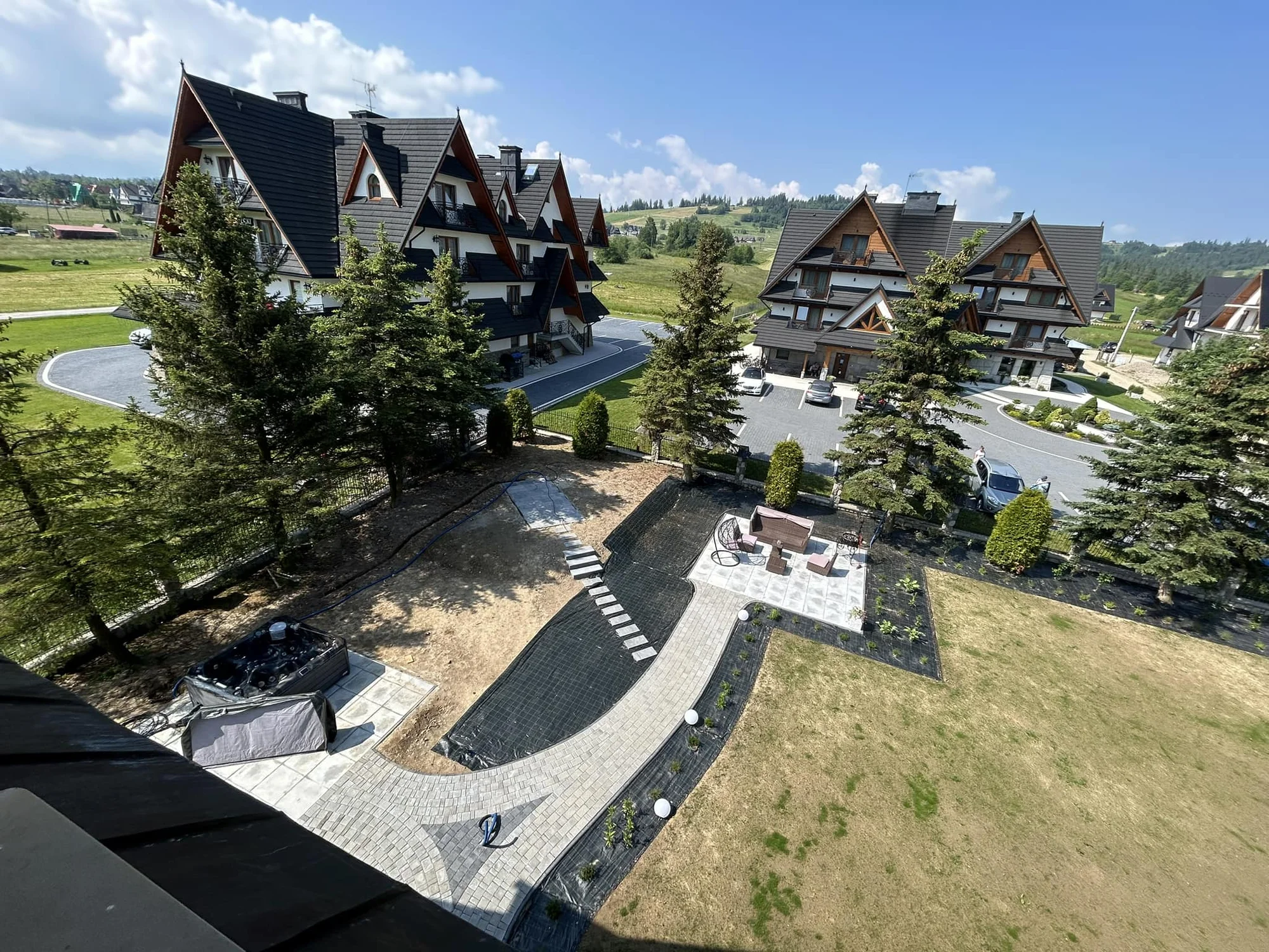 Lesní apartmány blízko aquaparku Terma Bania: privátní wellness, snídaně a slevy na zábavu