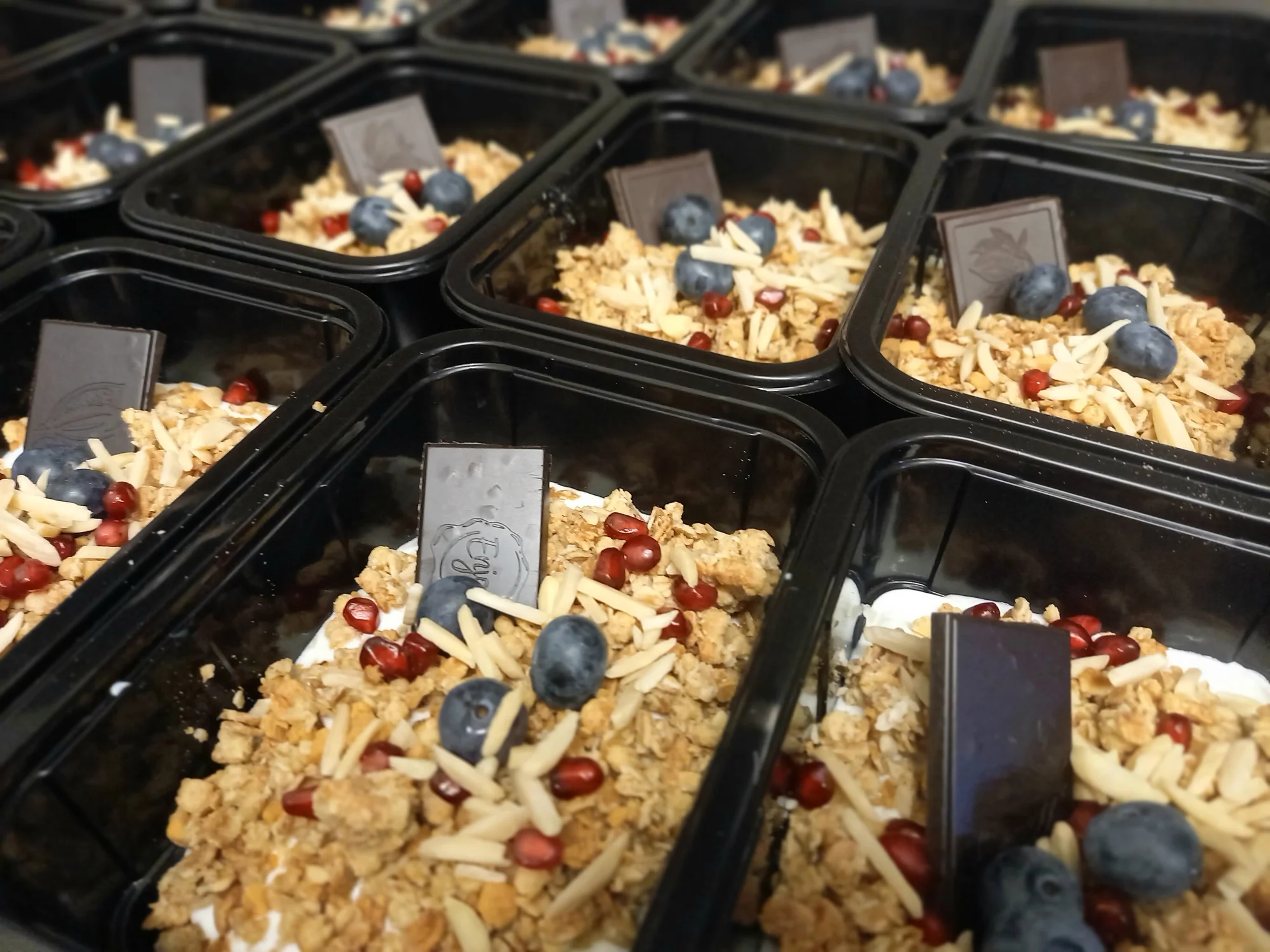 Krabičková fit dieta pro redukci váhy: na týden nebo měsíc, pro muže i ženy, 5 jídel denně