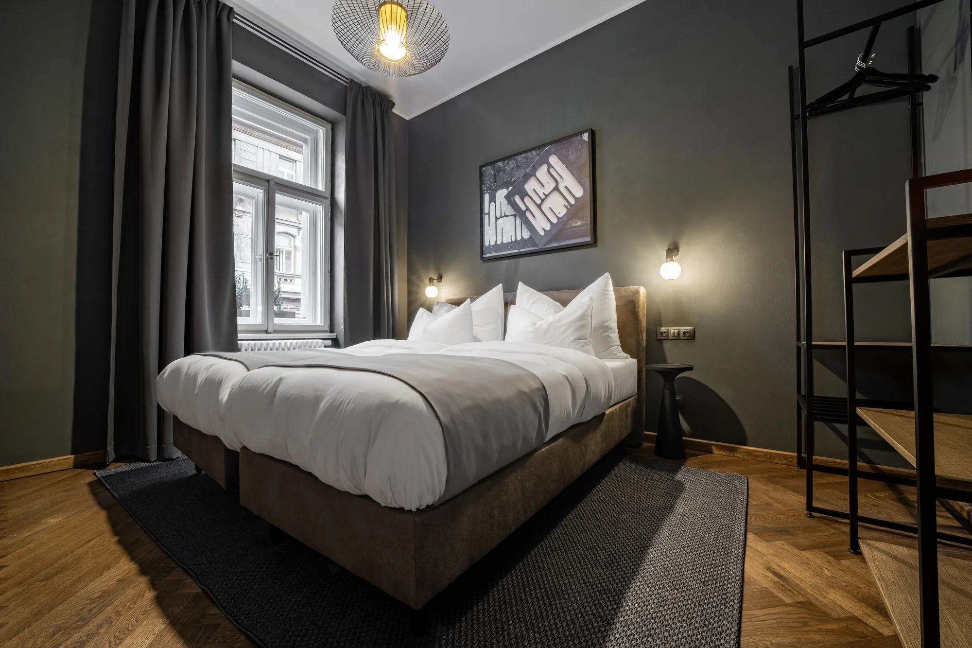 Pobyt v novém designovém hotelu v Karlíně: snídaně do postele