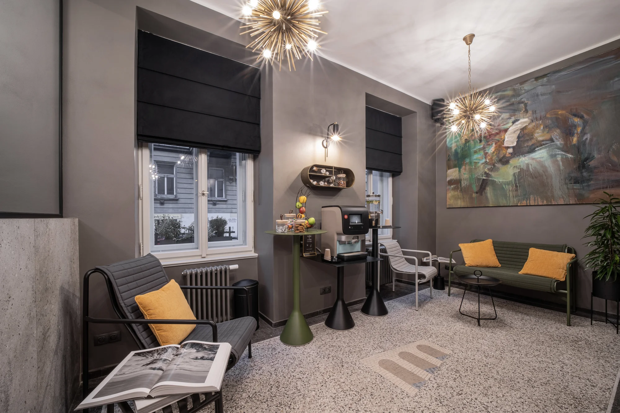 Pobyt v novém designovém hotelu v Karlíně: snídaně do postele