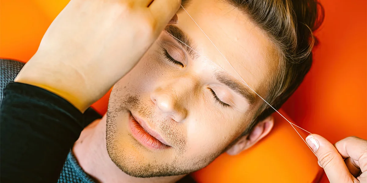Perfektní obočí pro ženy i muže: úprava teplým voskem, threading i laminace