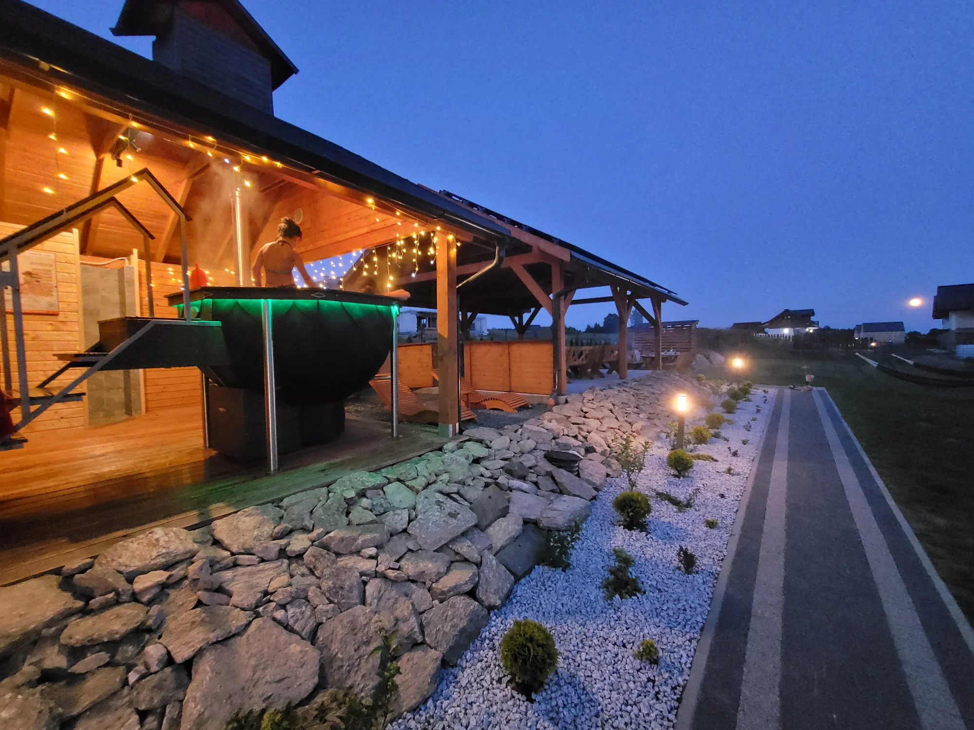 Luxusní chata v Kladské kotlině až pro 8 osob: kuchyňka, gril i sauna