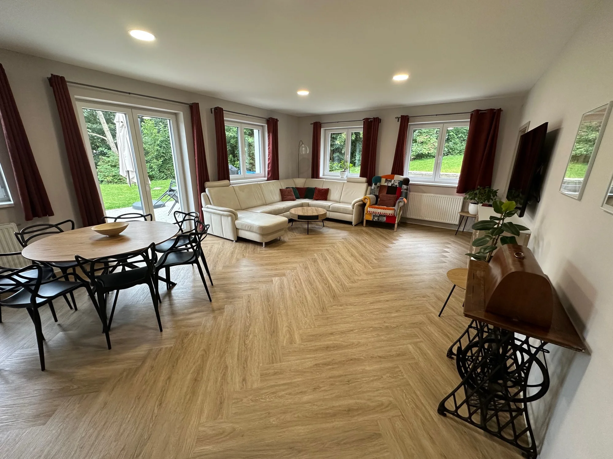 Dovolená v Krkonoších: plně vybavené apartmány v Černém Dole až pro 10 osob