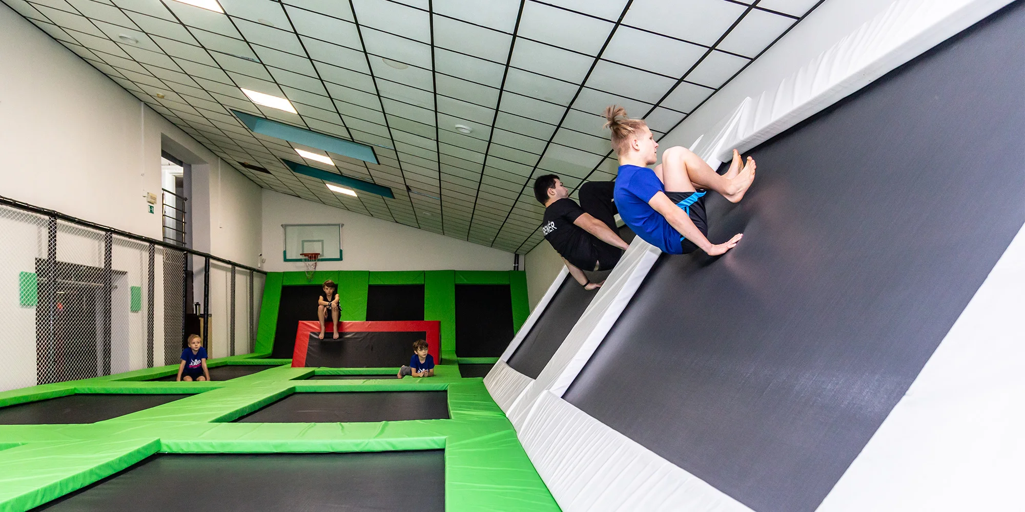 Trampolínový ráj se spoustou atrakcí: 1 nebo 2 hodiny pro malé i velké