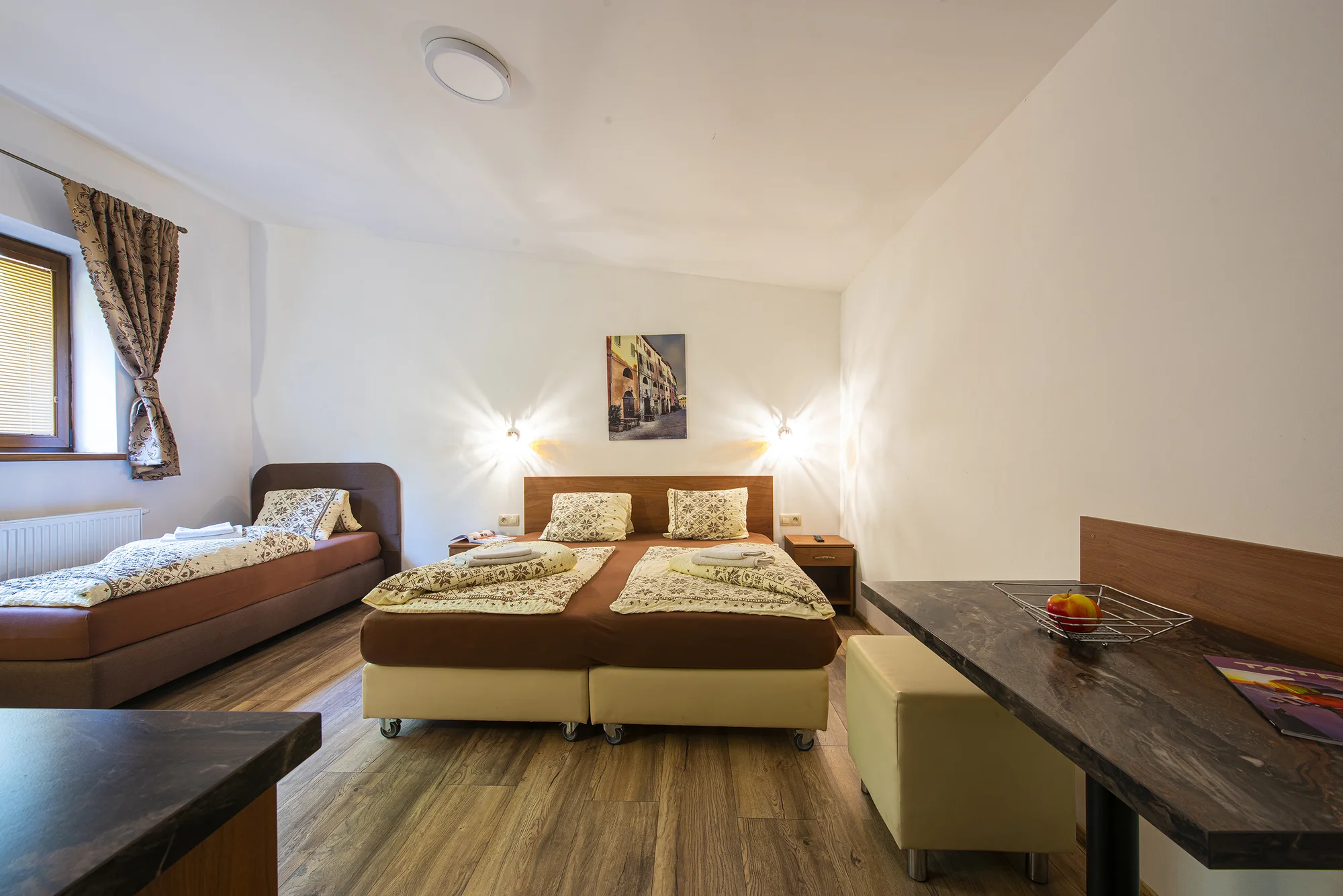 Pobyt ve Vysokých Tatrách: snídaně či polopenze, privátní wellness, slevy do aquaparku i na atrakce