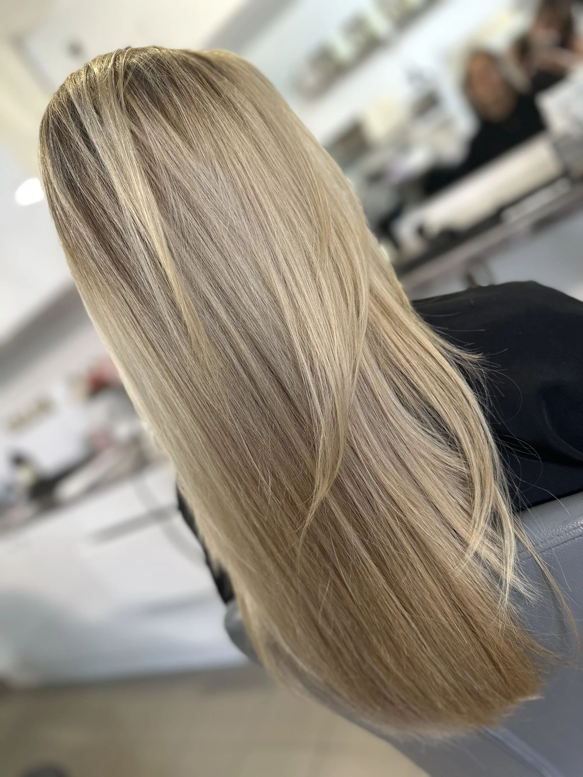Kadeřnický balíček: balayage, střih a regenerace pro jakoukoliv délku vlasů