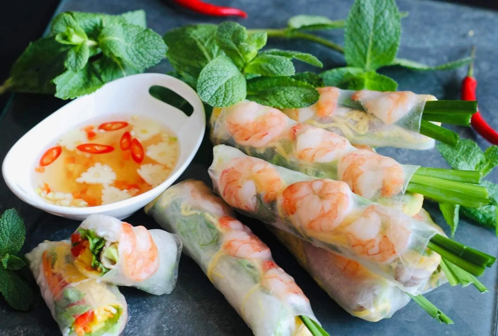 Otevřené vouchery na 300–1500 Kč na cokoli v asijské restauraci Miss Hanoi
