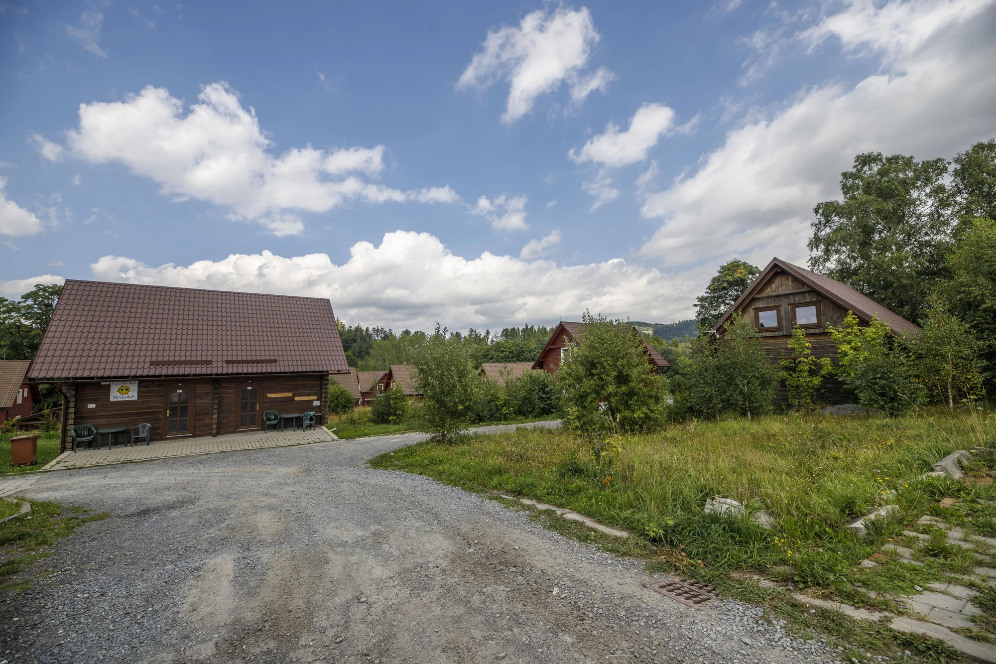 Pohoda uprostřed Jeseníků: vybavený apartmán v roubence