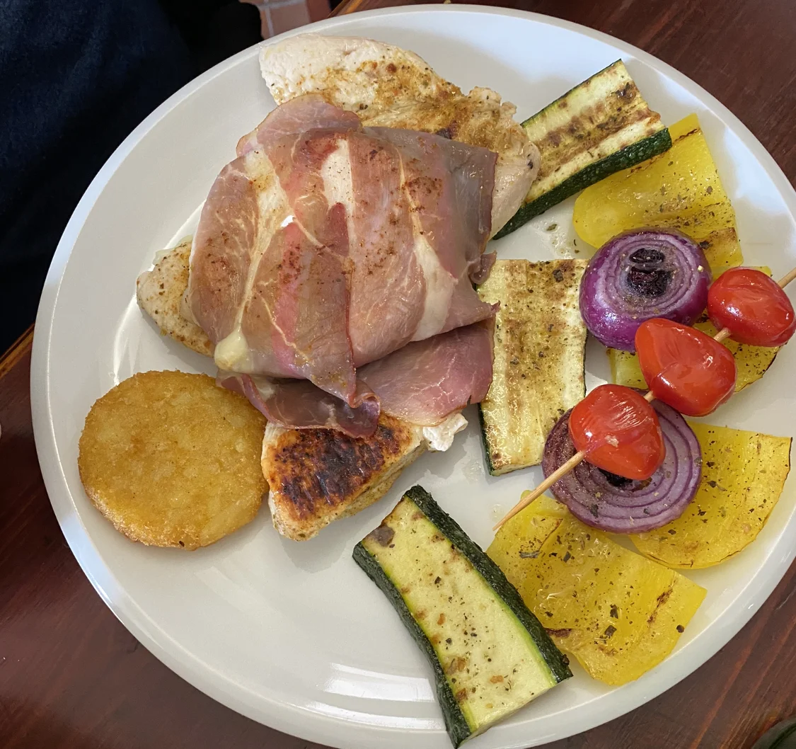 Voucher na 500 až 1500 Kč na cokoliv v restauraci Chodovská tvrz: steaky, smažené dobroty i dezerty