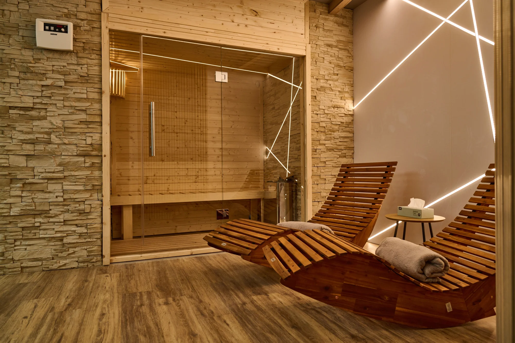 90minutový relax pro 2-4 osoby: privátní pivní lázeň, prohřívací kabina i občerstvení, pivní sůl a pěna jako dárek