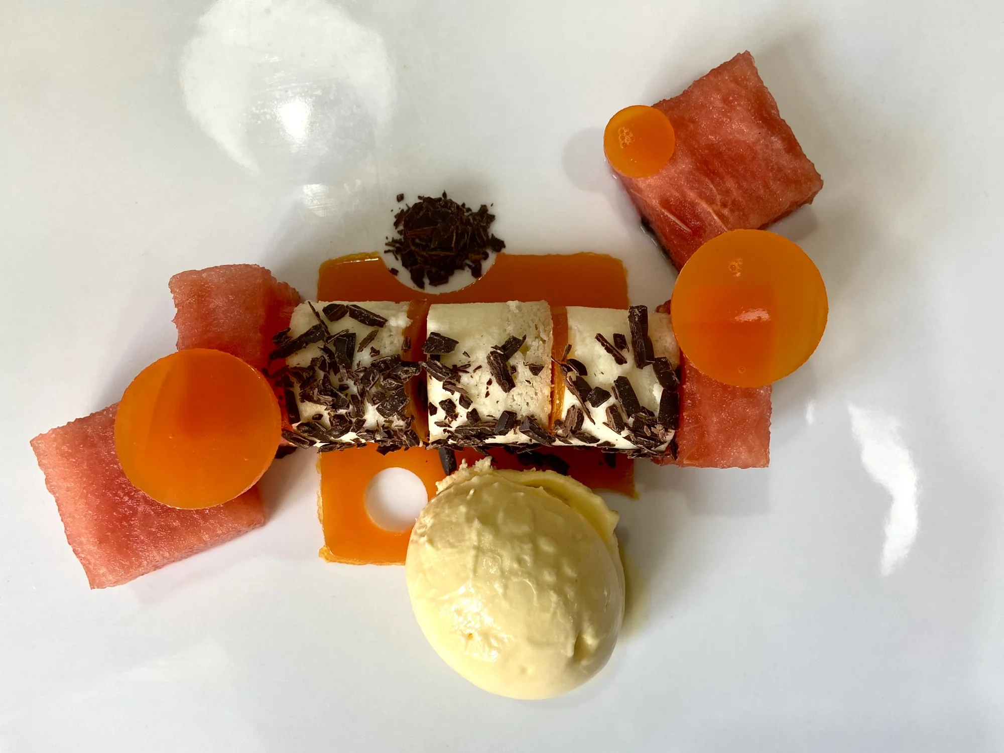 Degustační valentýnské menu: předkrmový a dezertní raut, humří polévka i steak