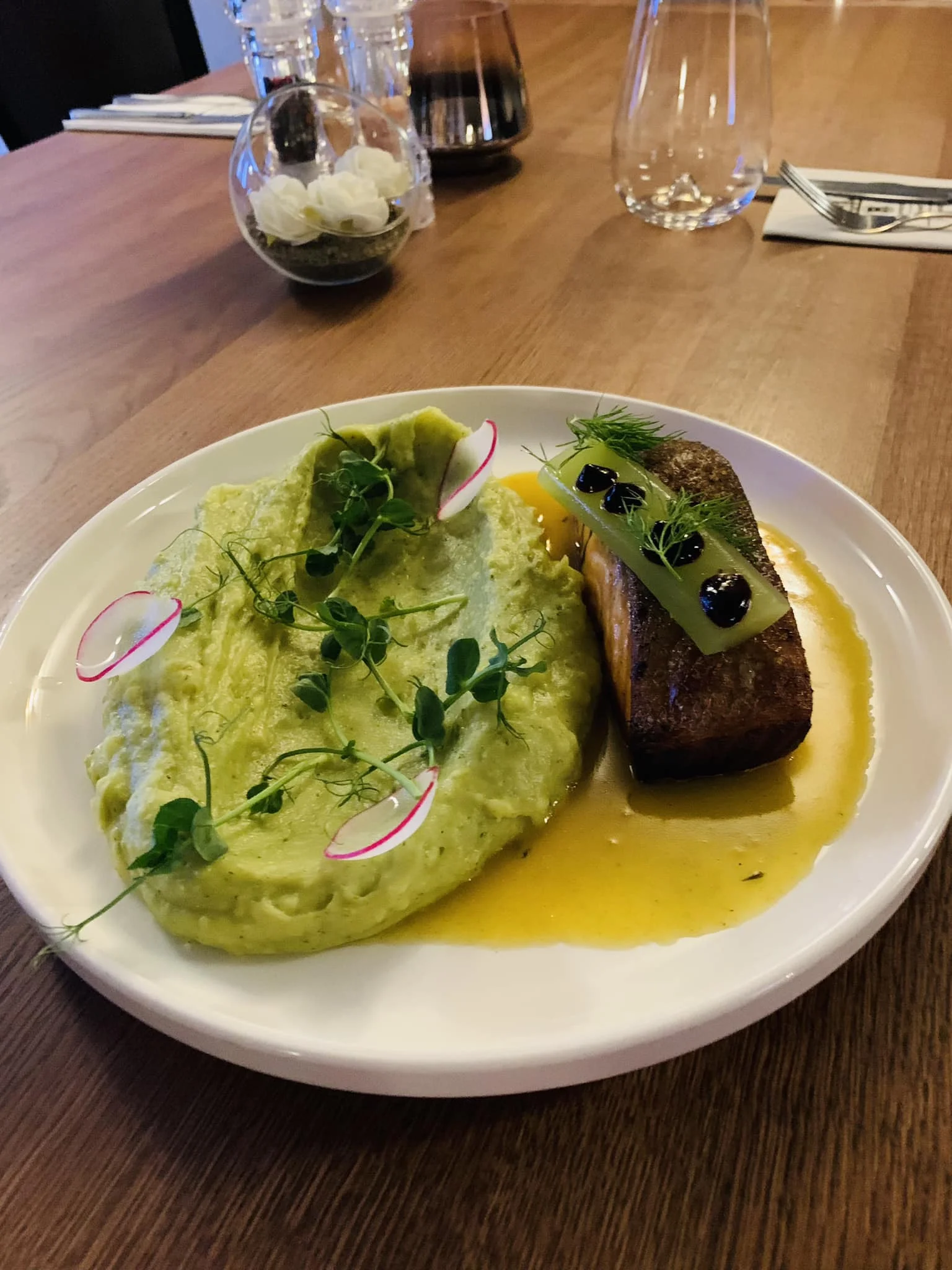 Voucher na 500 či 1 000 Kč do restaurace Republika: moderní česká i mezinárodní kuchyně