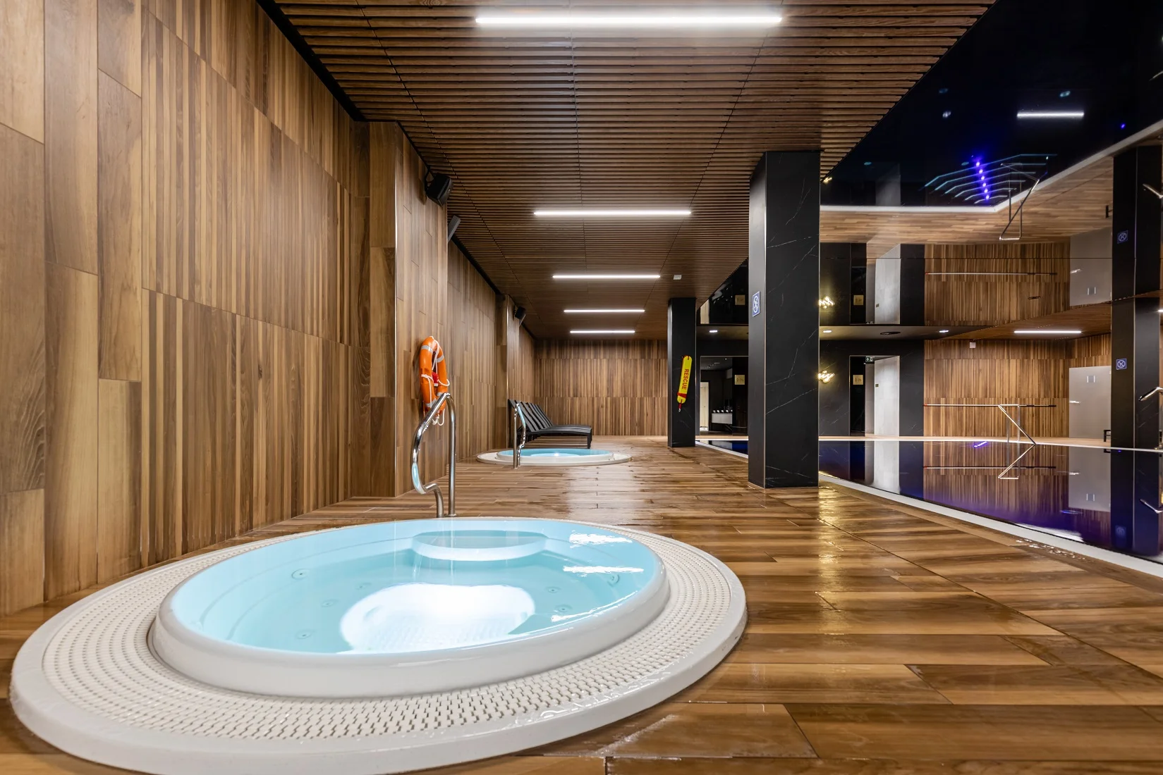 Świeradów-Zdrój: krásné apartmány, moderní wellness a snídaně nebo polopenze