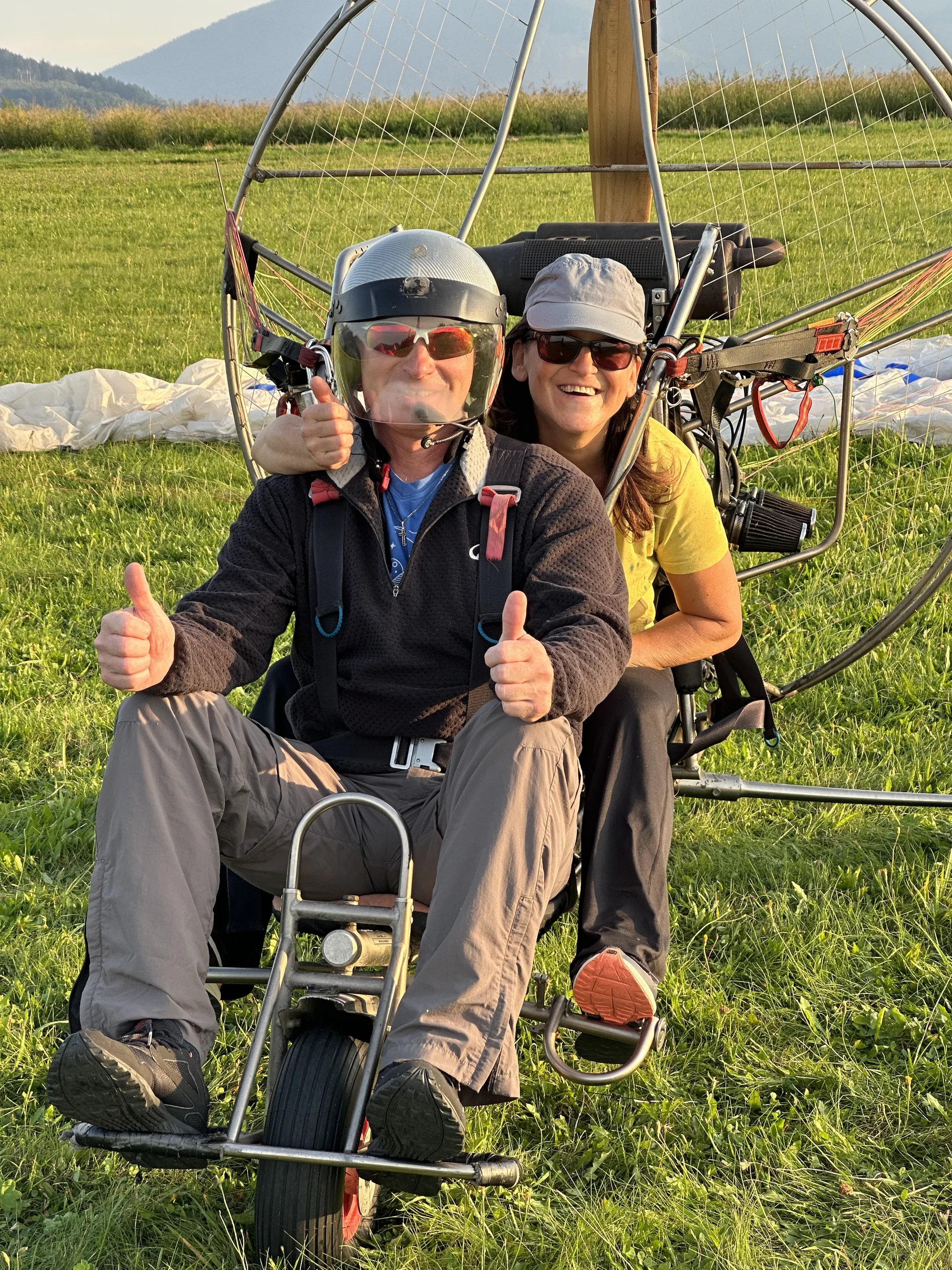 BožíLet na paraglidingové motorové tříkolce: 10–30 min. letu i sestříhané video