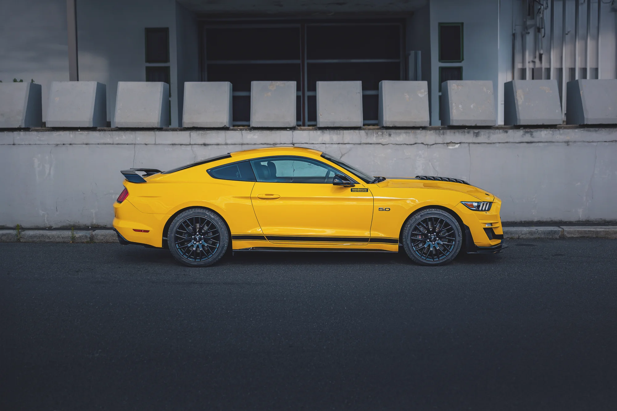 Supervýkonný Mustang Shelby paket GT 5.0 V8: 20–50 min. řízení či spolujízdy a čas na focení