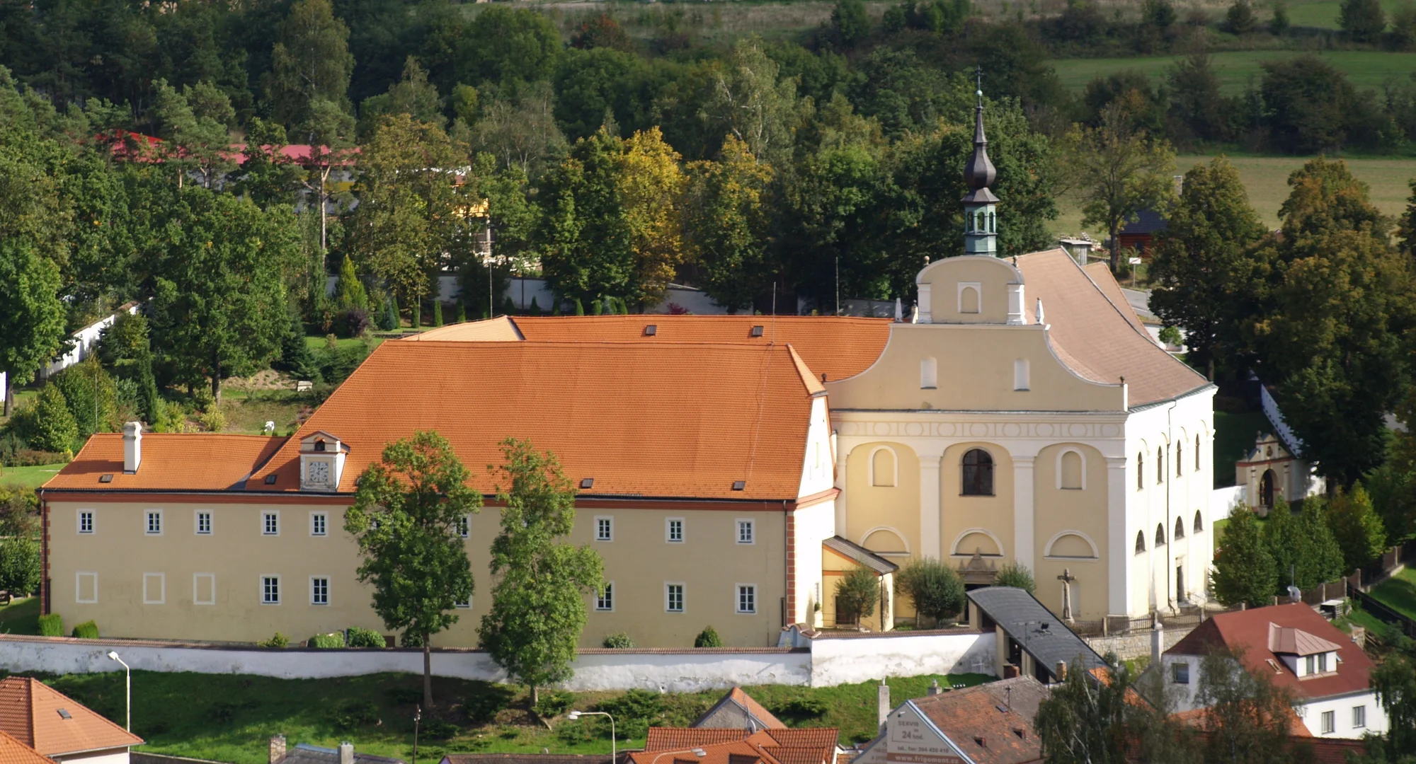 Objevte krásy a historii Dačic: komentovaná prohlídka města se vstupem do městského muzea