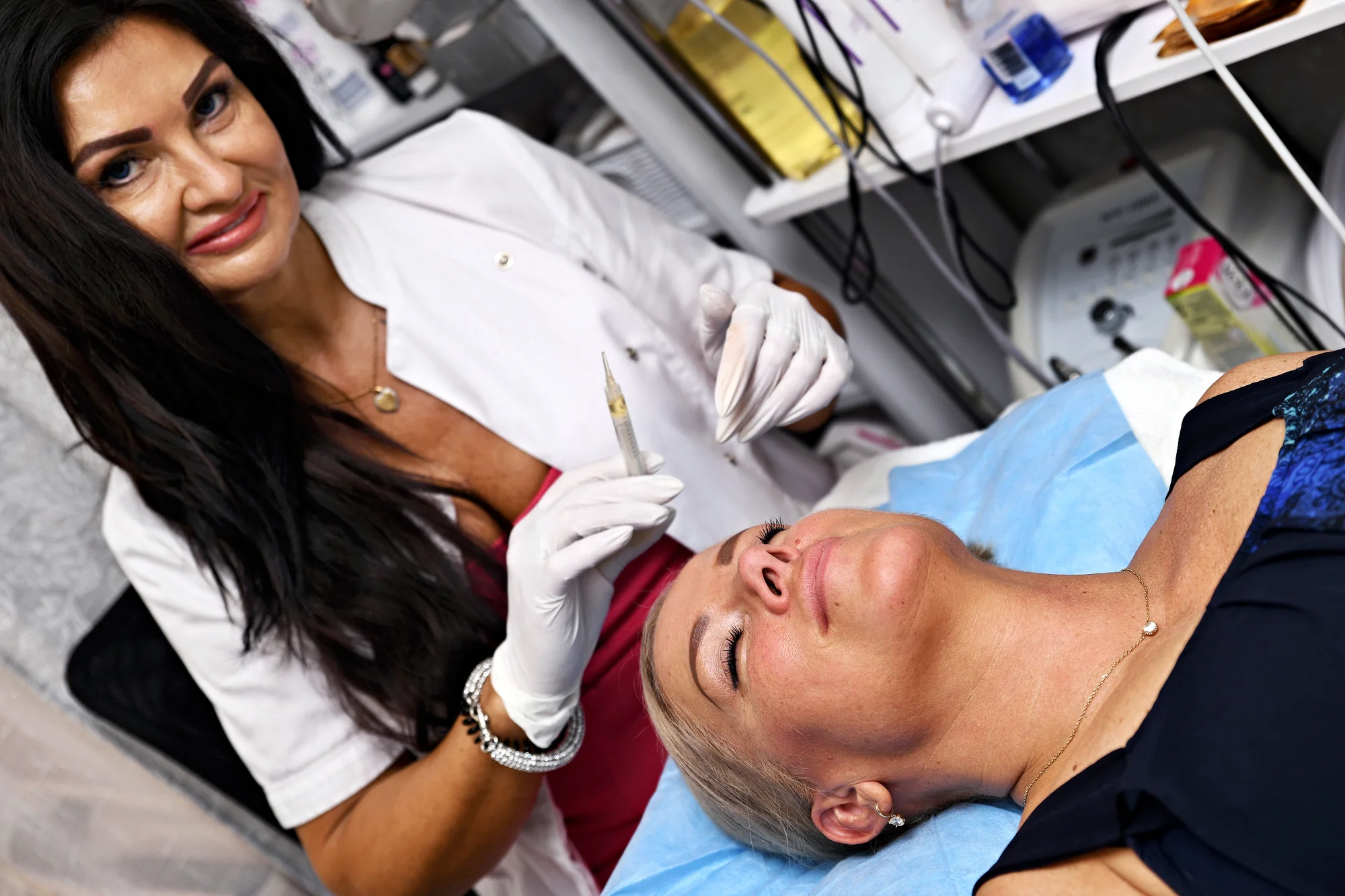 Permanentní make-up dolních i horních linek, microblading i stínování obočí či kontura i celé rty