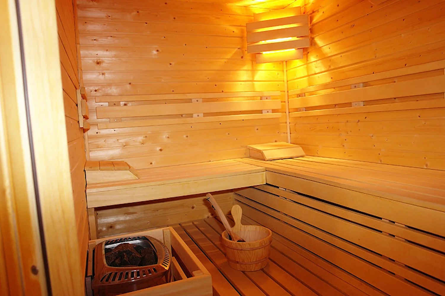 Pobyt pro dva v Nízkých Tatrách se snídaní či polopenzí: turistika i relax ve wellness