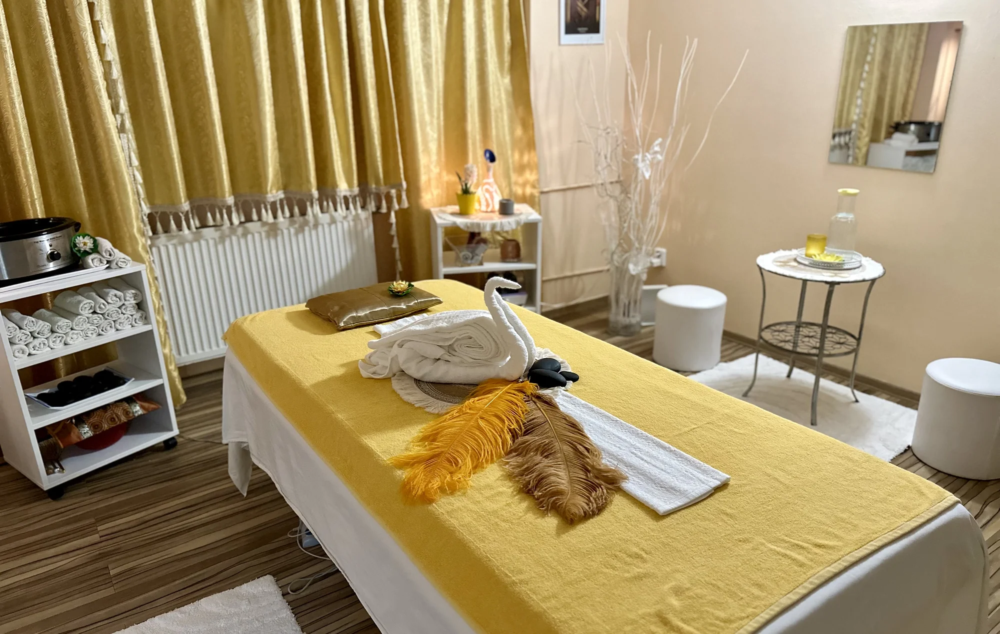 Tantrické masáže pro ženy a muže: klasická, kašmírská, čtyřruční i párová