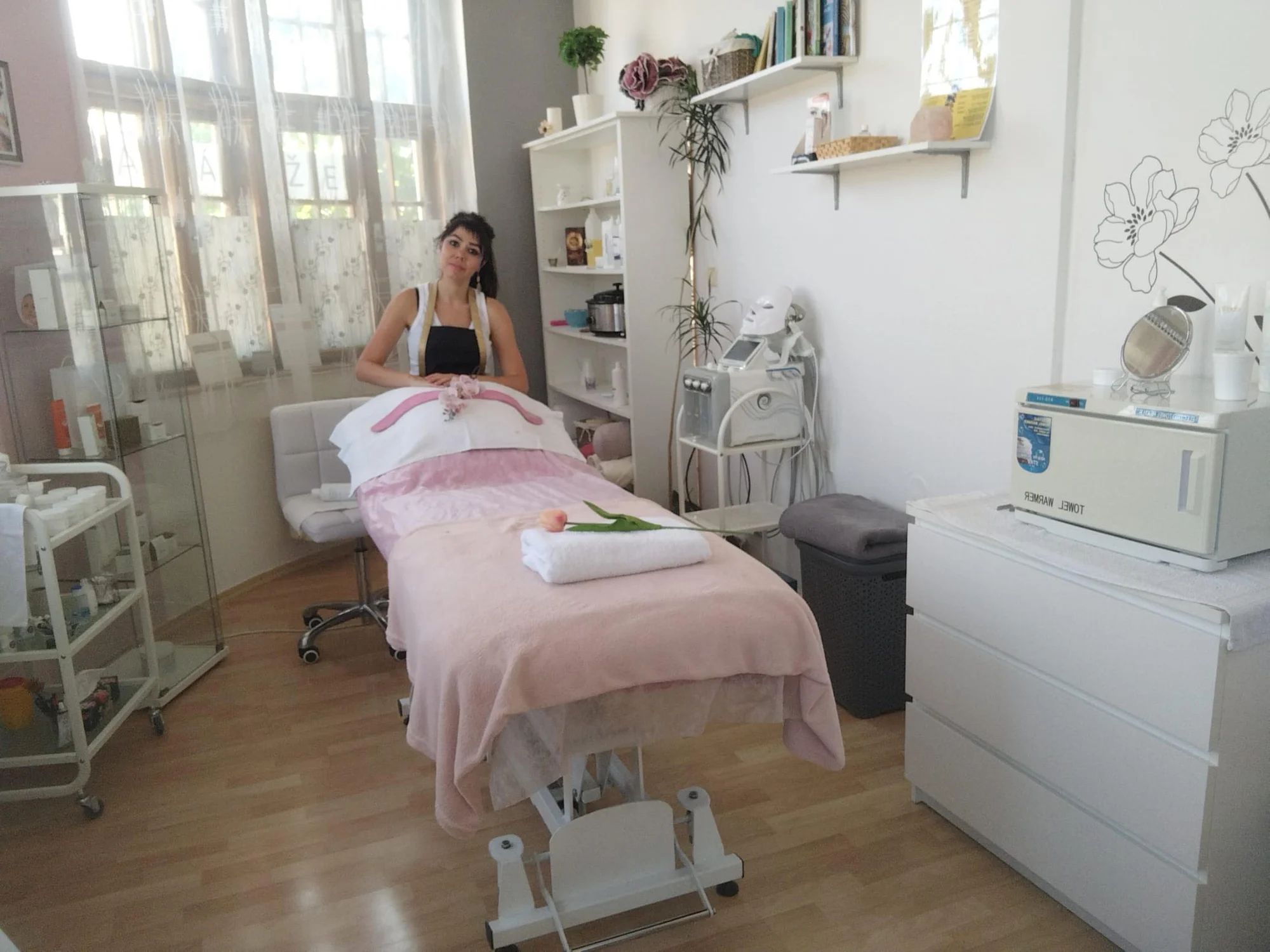 Kompletní kosmetická péče: masáž i hloubkové čištění