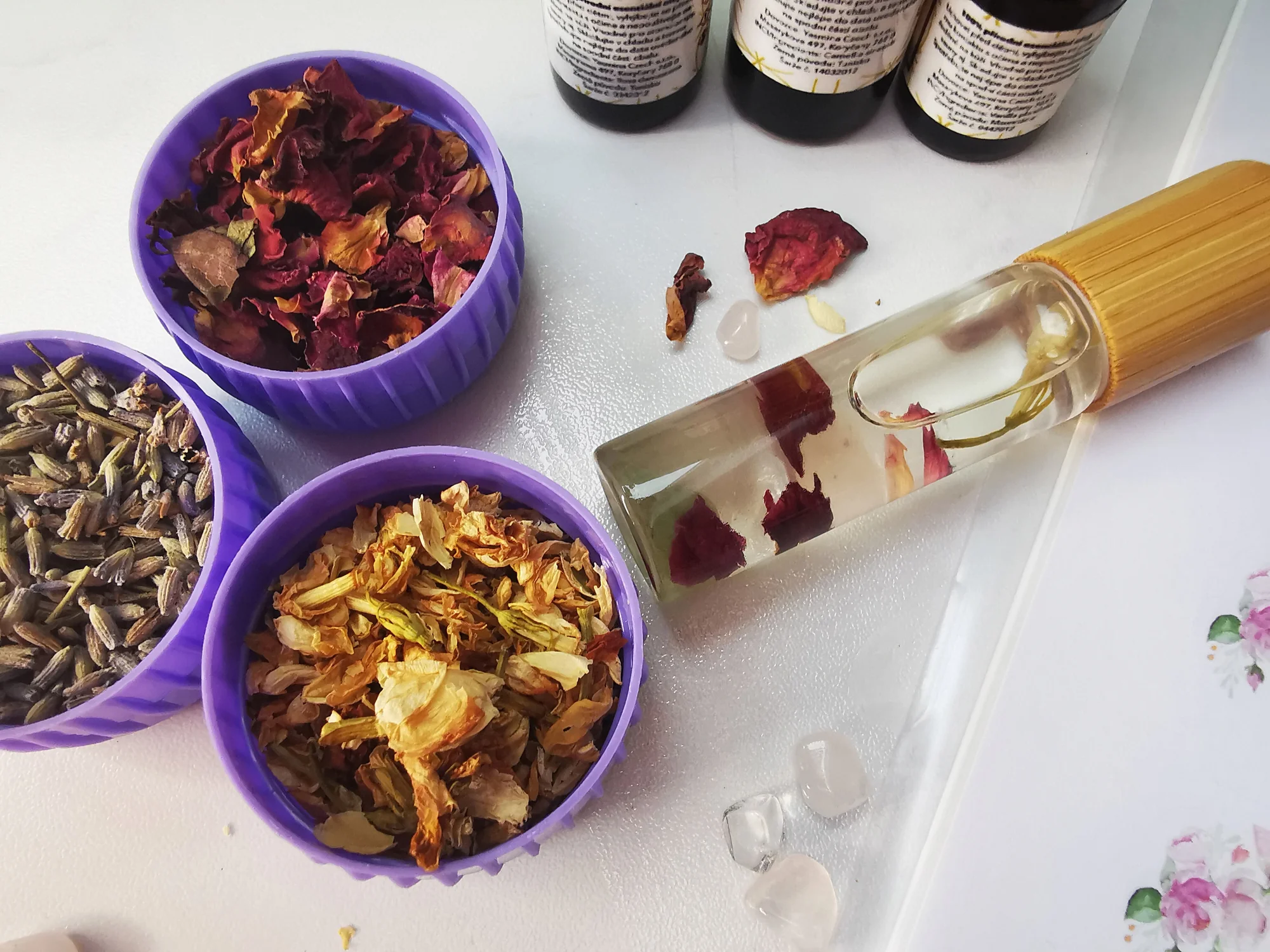 Workshop výroby přírodní kosmetiky: odličovač, peeling, sérum i parfém a mnoho dalšího