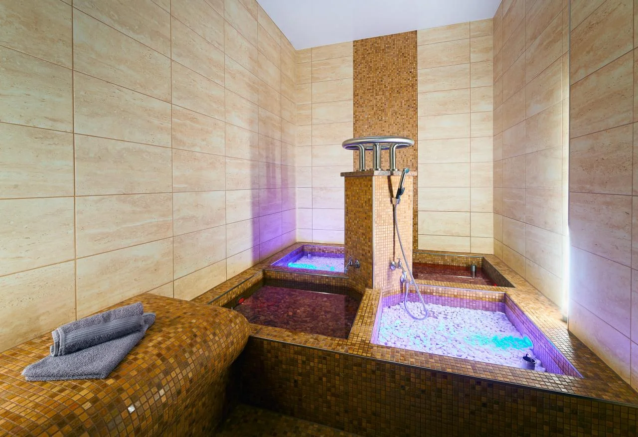 Super tip na dárek: špičková relaxace ve 4* hotelu s wellness procedurami i skvělým jídlem