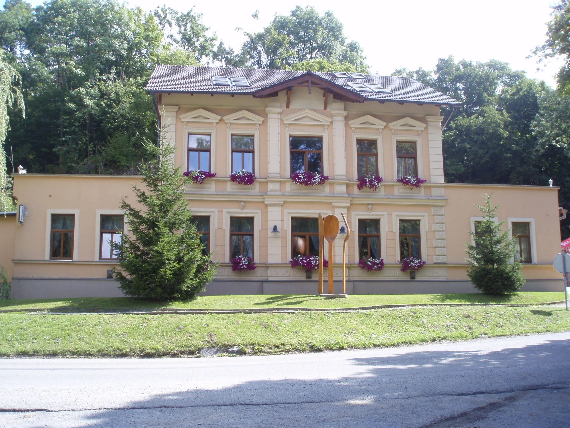 Moravský kras jako na dlani: pobyt se snídaní a lahví vína