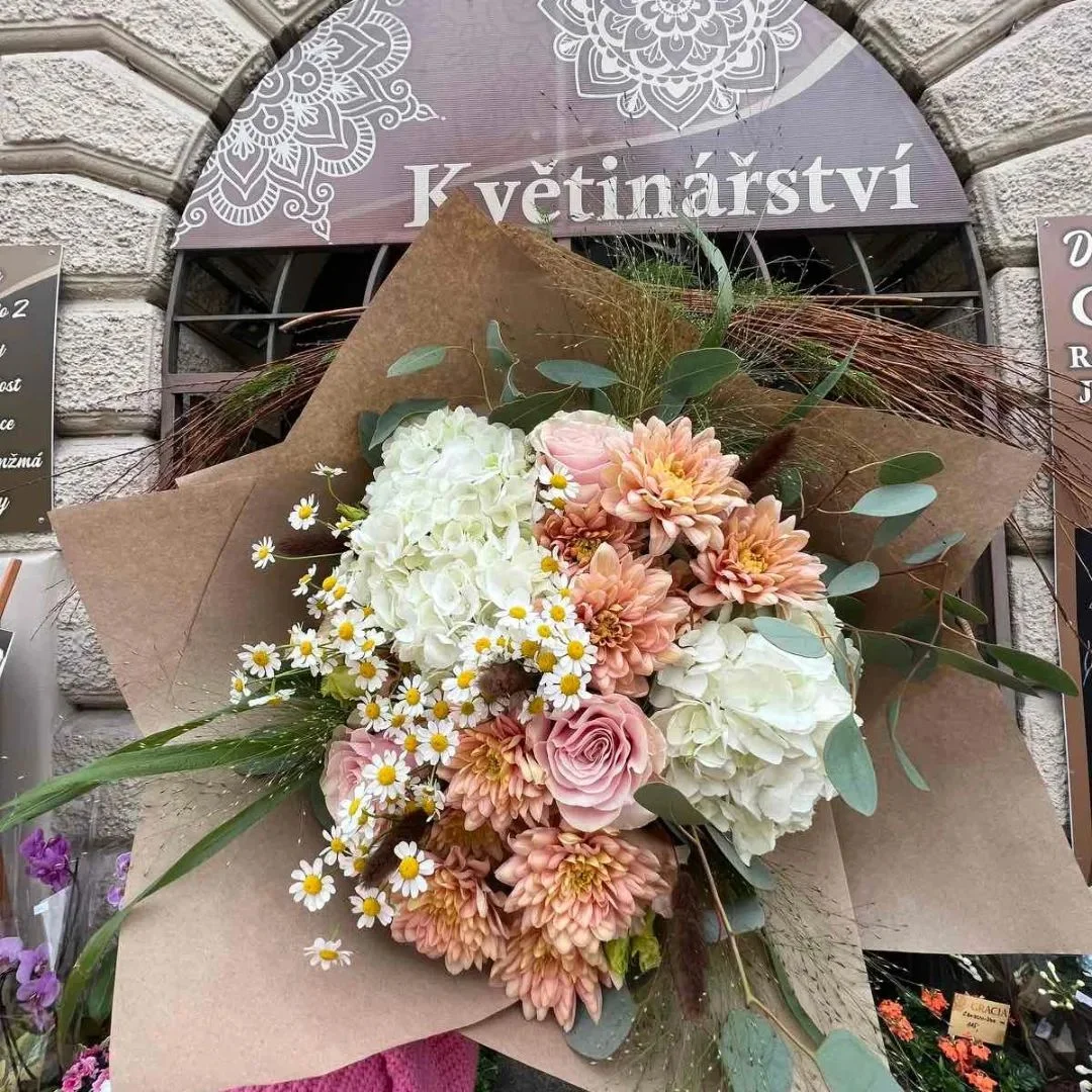 Vlastnoruční výroba květinové dekorace: 2 hodiny s květinářkou