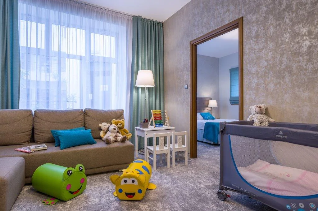 Pobyt se snídaní v samém srdci Vratislavi: ubytování v moderním hotelu pro jednoho, pár i rodinu