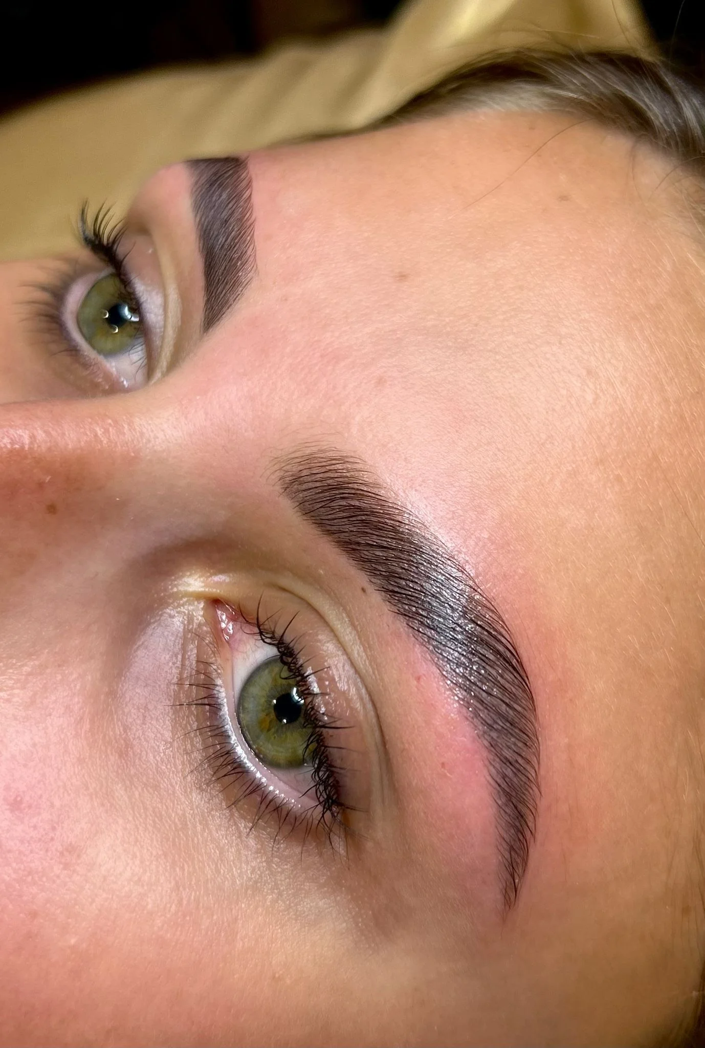 Pronikavý pohled: lash lifting či laminace obočí na Smíchově
