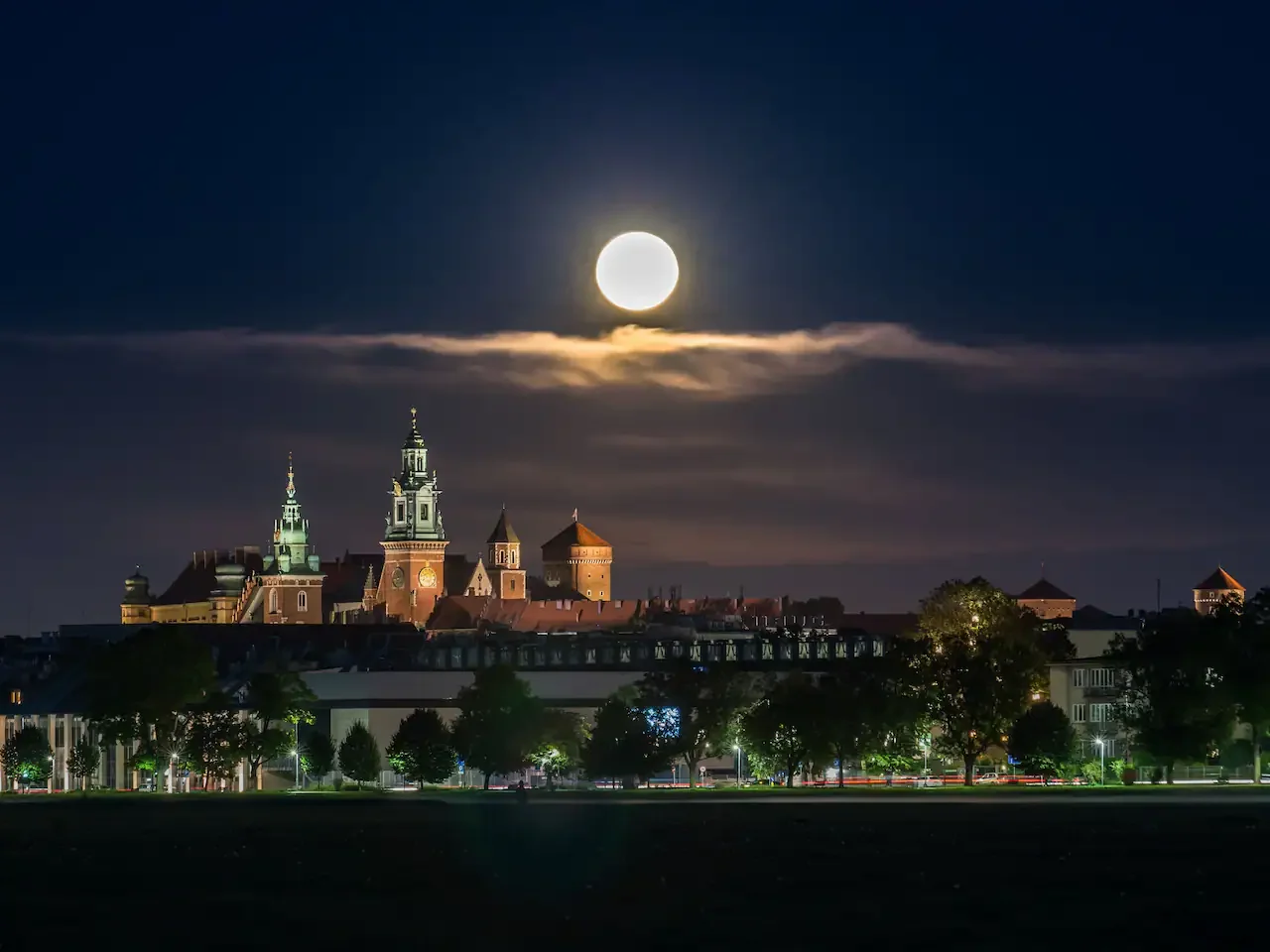 Moderní hotel v Krakově blízko centra i parku: pobyt se snídaněmi