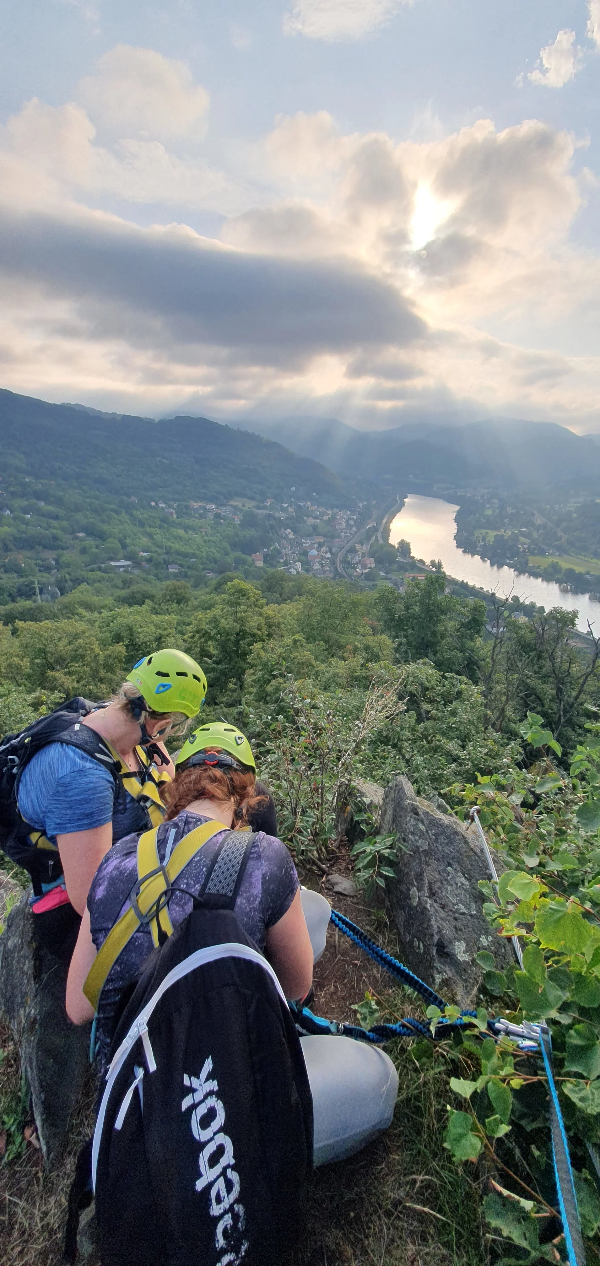 Via Ferrata: lezení po zajištěné cestě na Mlynářův kámen u Dubiček pro 1–3 osoby