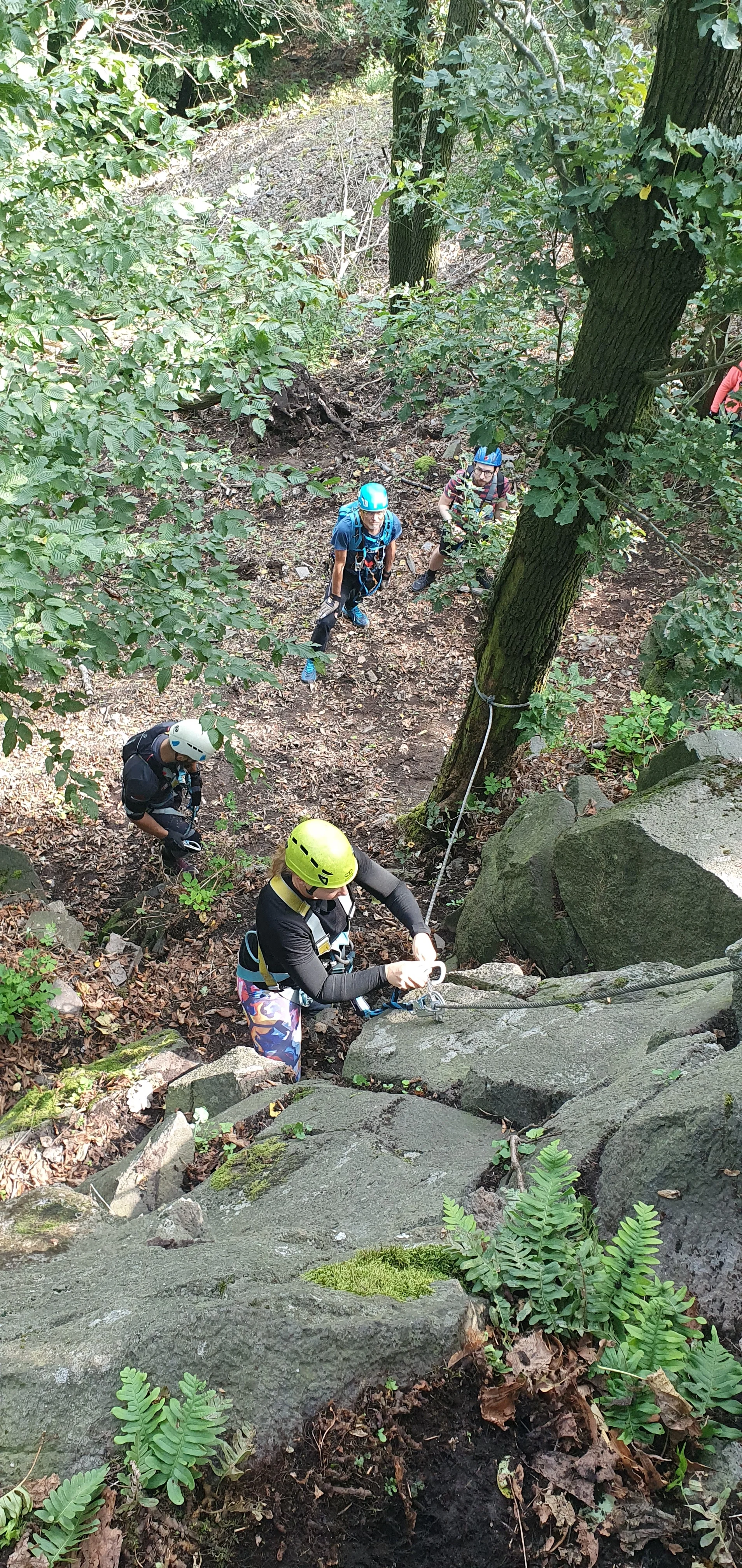 Via Ferrata: lezení po zajištěné cestě na Mlynářův kámen u Dubiček pro 1–3 osoby