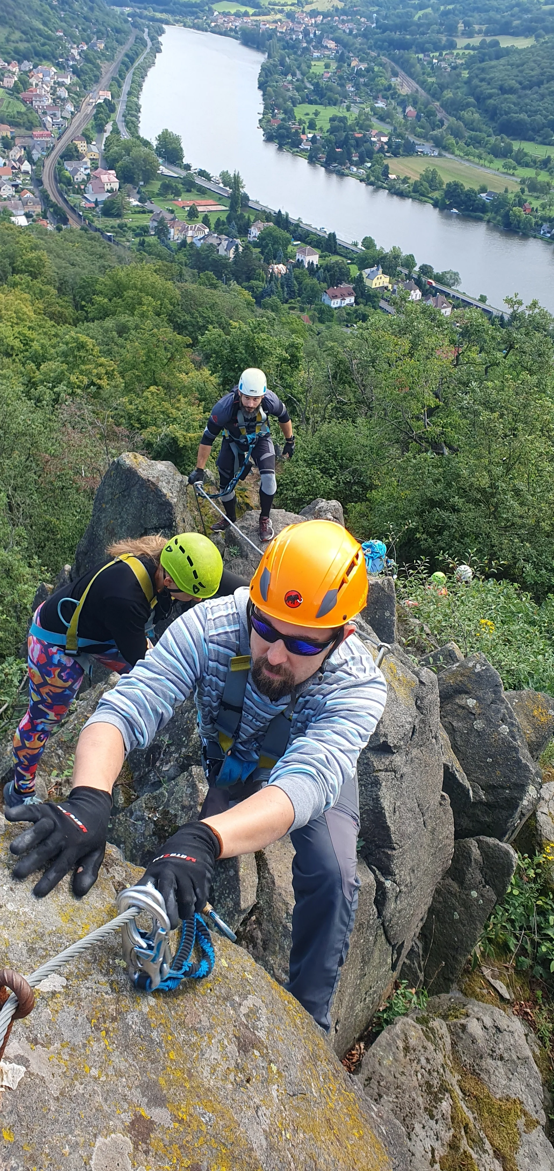 Via Ferrata: lezení po zajištěné cestě na Mlynářův kámen u Dubiček pro 1–3 osoby