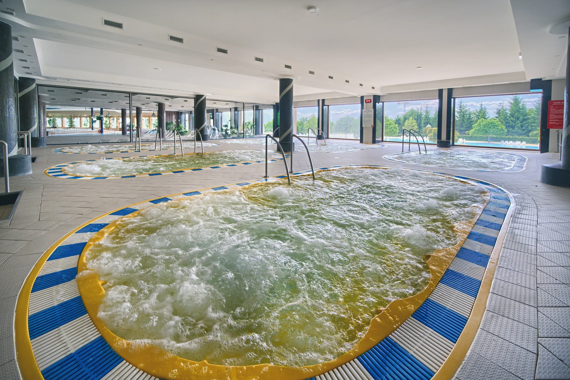Rodinný pobyt u Mazurských jezer: hotel s aquaparkem, polopenze či plná penze a zábava pro děti