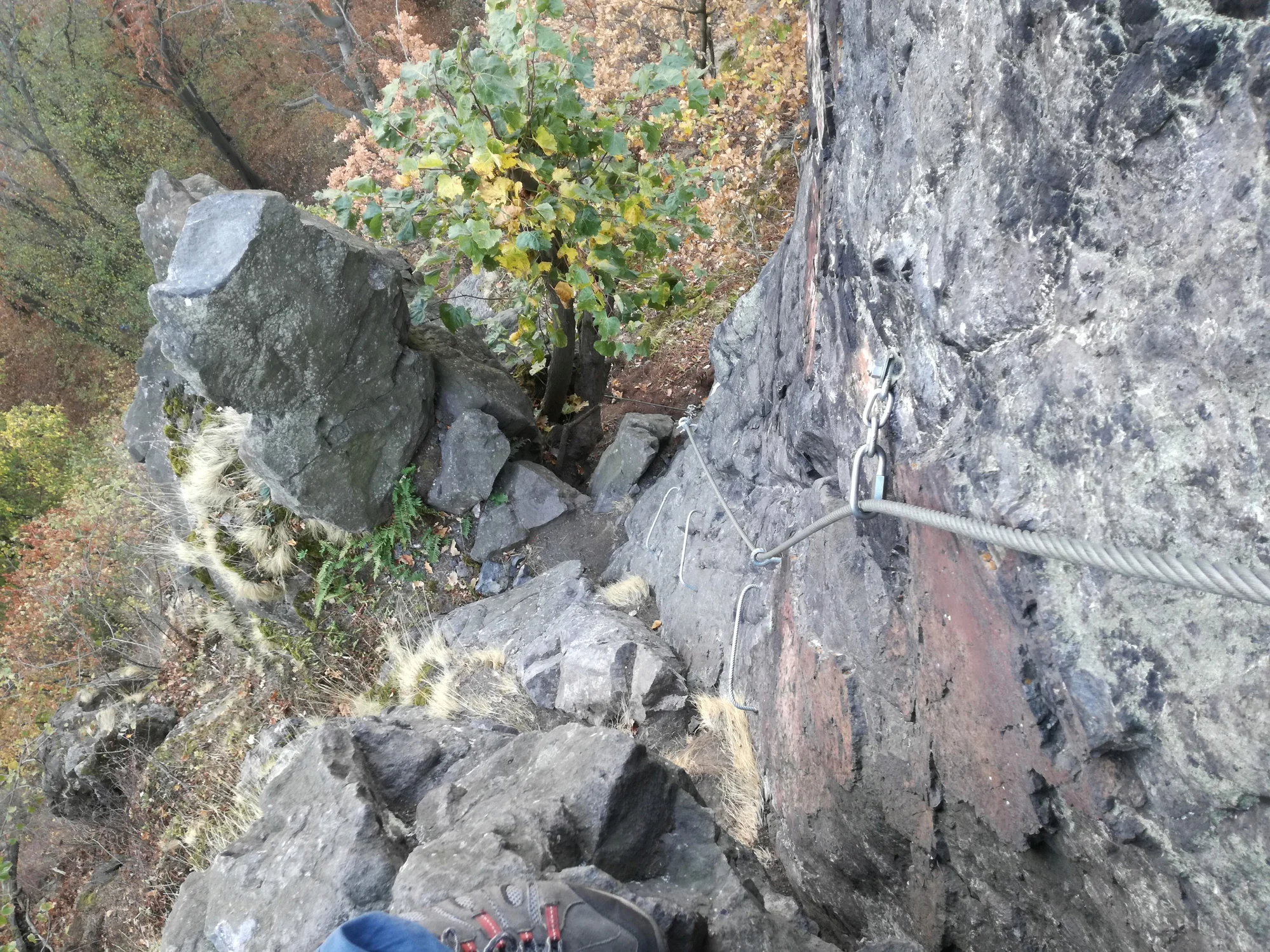 Via Ferrata: zajištěná cesta Lužická spojka - Vaňov s překvapením pro jednoho, dva i tři lezce