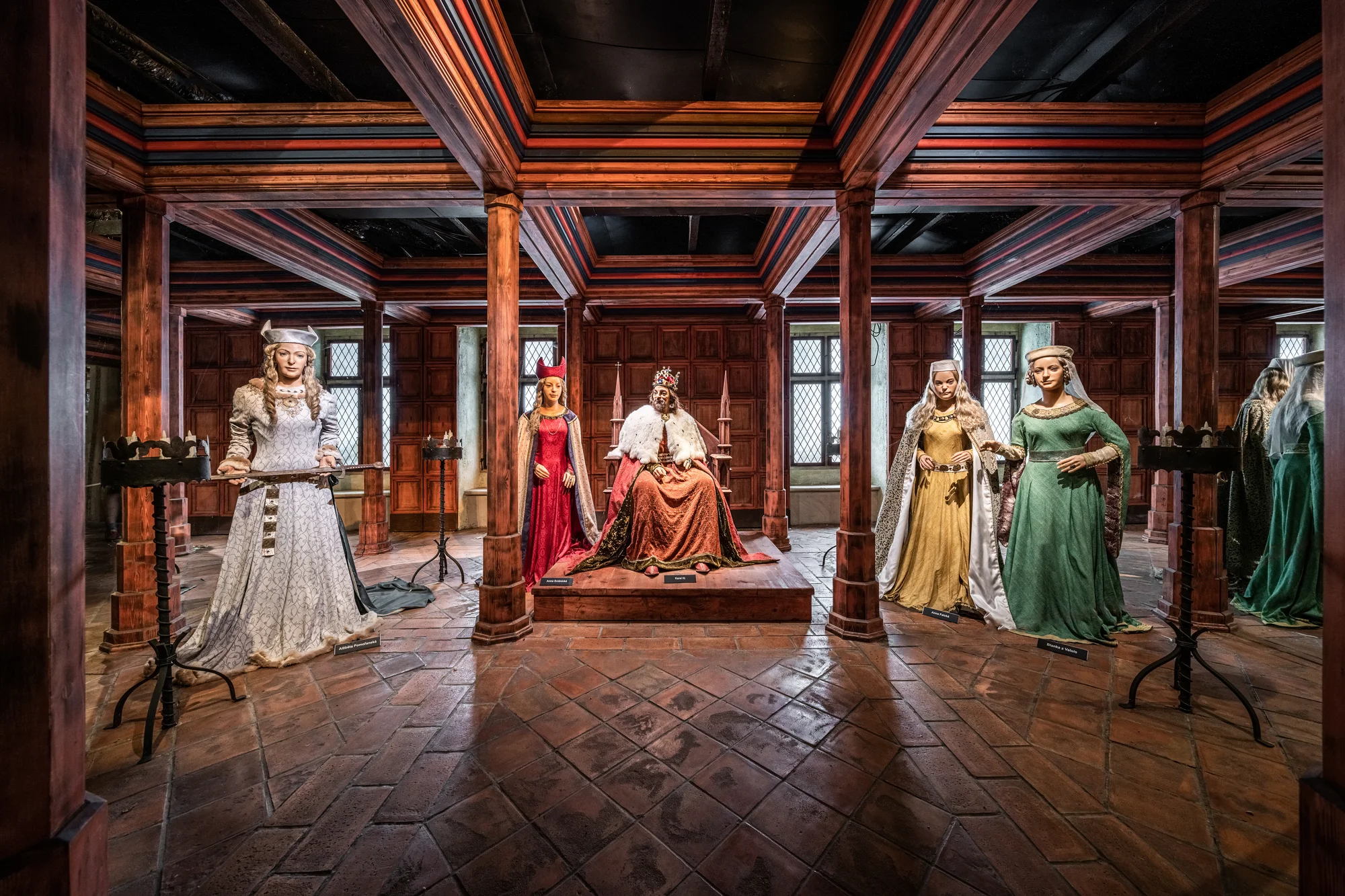 Muzeum voskových figurín u Karlštejna: vstup pro děti, dospělé i rodinu