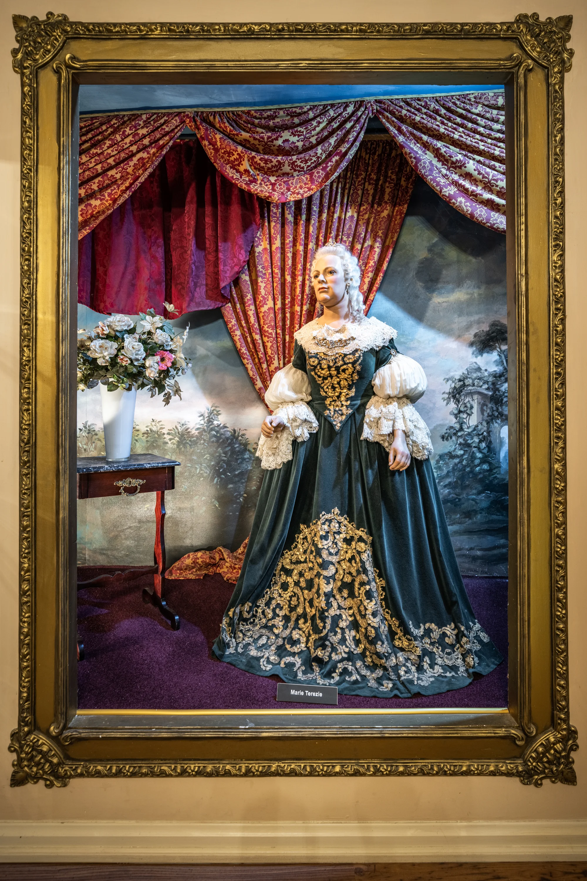 Muzeum voskových figurín u Karlštejna: vstup pro děti, dospělé i rodinu