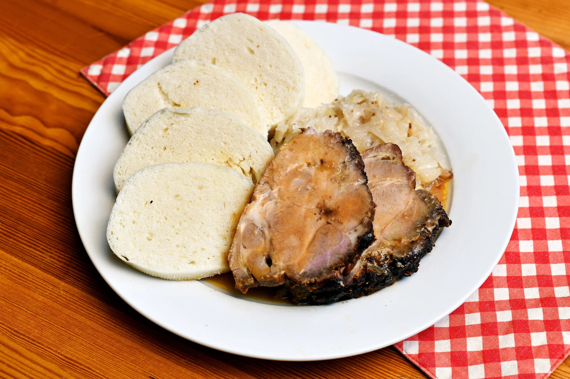 Otevřený voucher do restaurace Kovářská u O2 arény: 500–2000 Kč na jídlo i nápoje