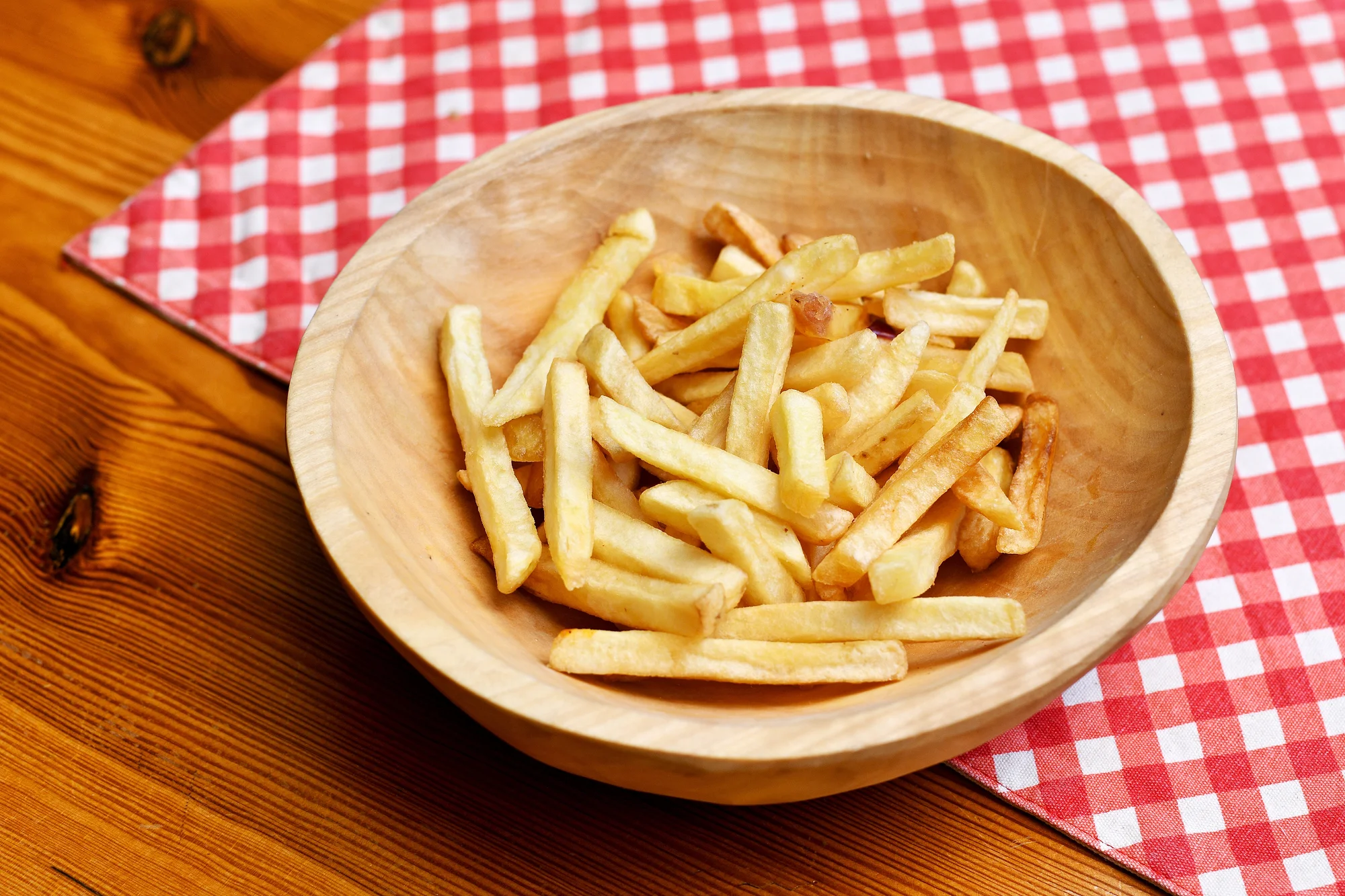 Kuřecí stripsy, hranolky či brambory, coleslaw pro jednoho, dva nebo čtyři jedlíky