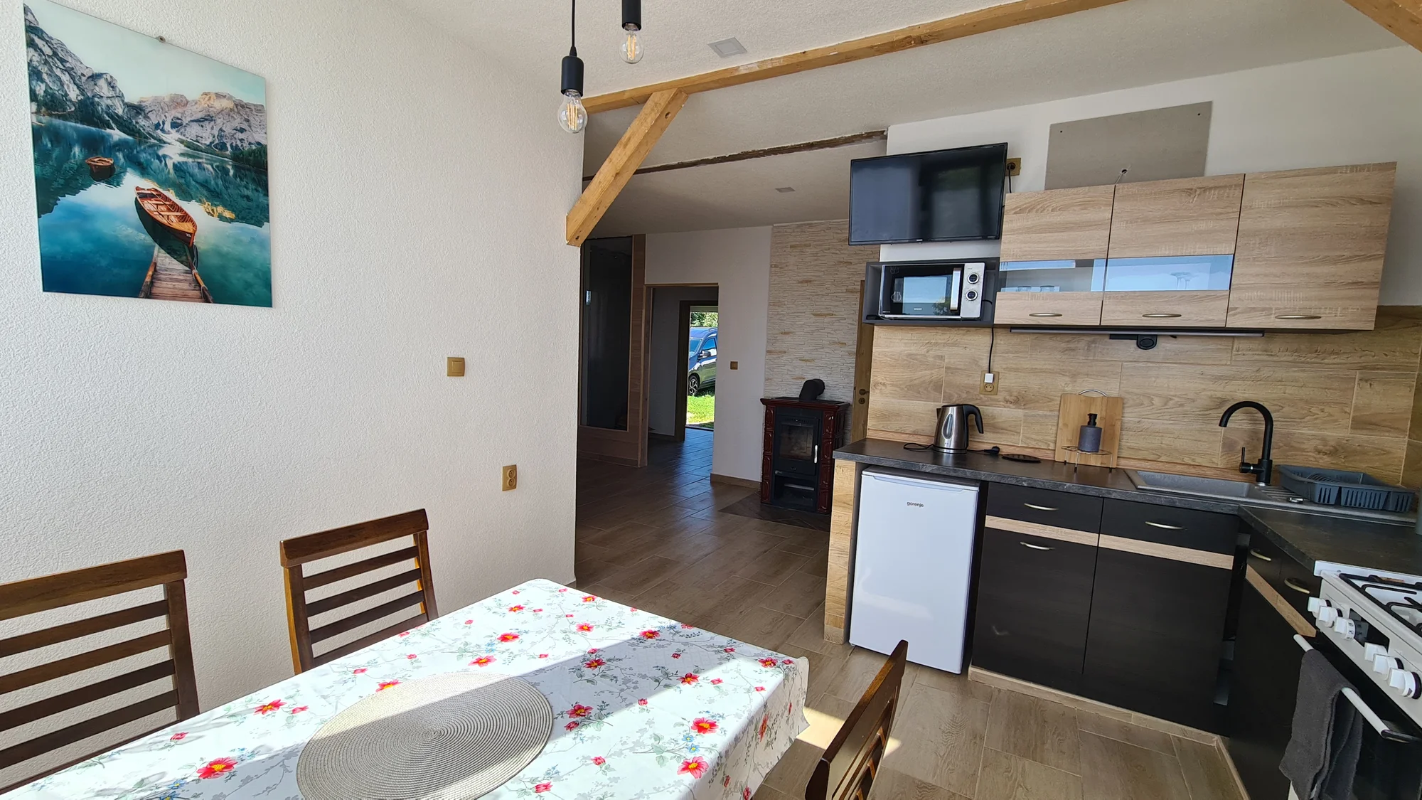 Až 8 dní pohody přímo u Lipna: vybavený apartmán s kuchyňkou a půjčením kol