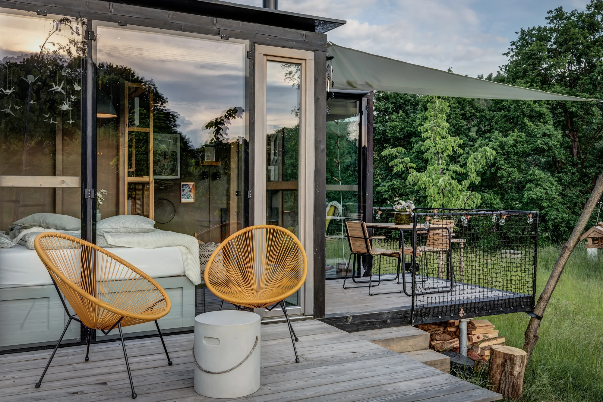 Netradiční pobyt na východě Čech: ubytování v luxusní chatě, snídaňová bednička a wellness