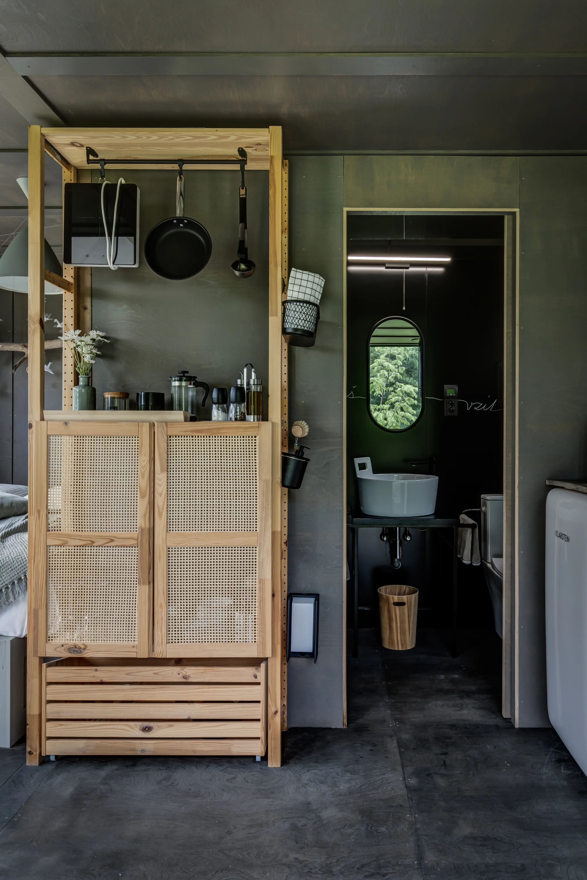 Netradiční pobyt na východě Čech: ubytování v luxusní chatě, snídaňová bednička a wellness